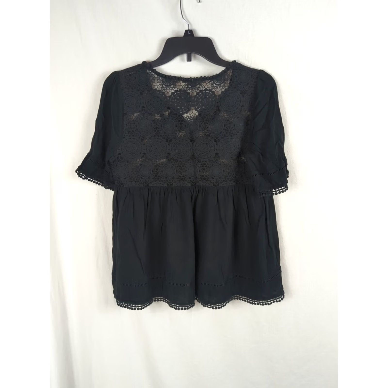Vintage Knox Rose Women Top Small Black Crochet Lace V-Neck Short Sleeve Pullover Prairie Peasant Casual Sleeve Relaxed Fit Blouse Size S / US 4 / IT 40 - 6 Thumbnail