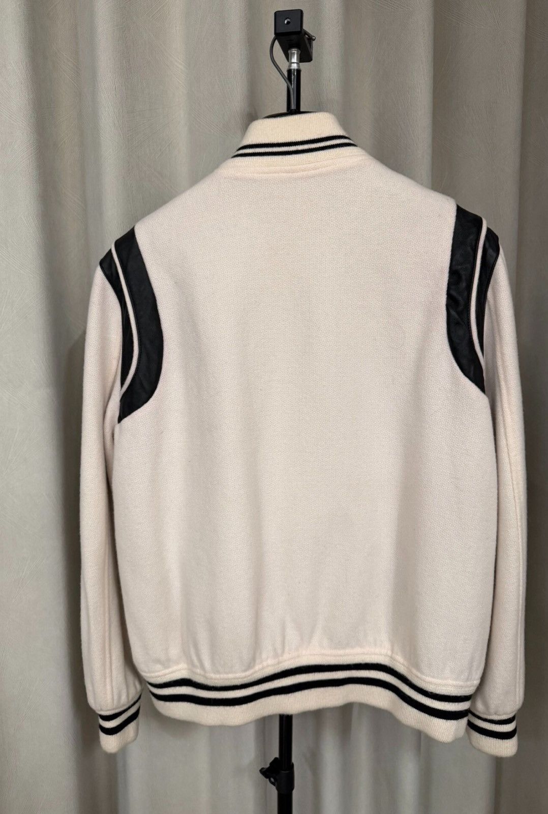 Saint Laurent Paris Saint Laurent Paris 22FW Ivory White Wool Varsity Jacket Size US L / EU 52-54 / 3 - 3 Thumbnail