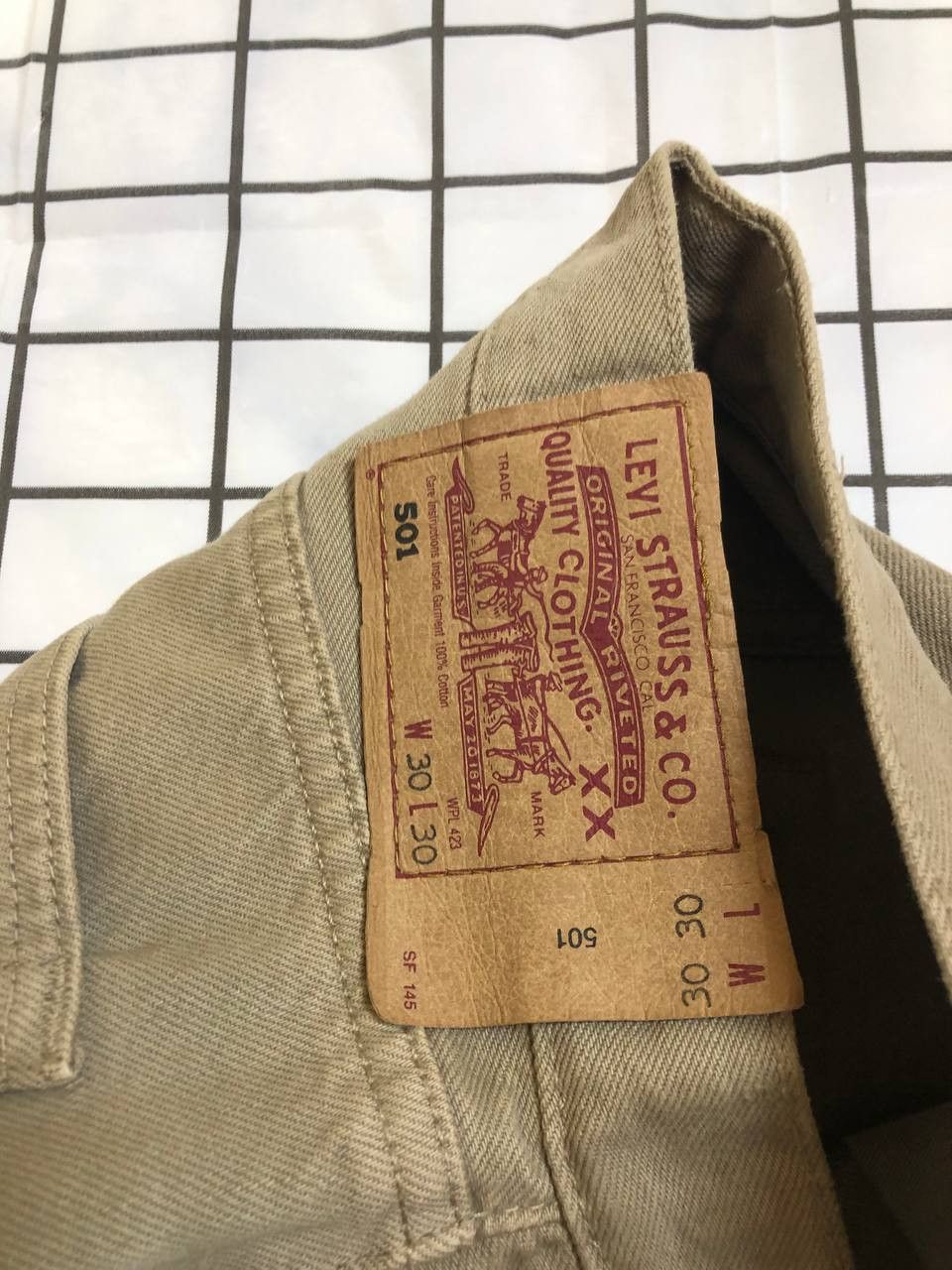 Levi's Levi's 501 Beige Vintage Denim Jeans 30x30 Size US 30 / EU 46 - 11 Thumbnail