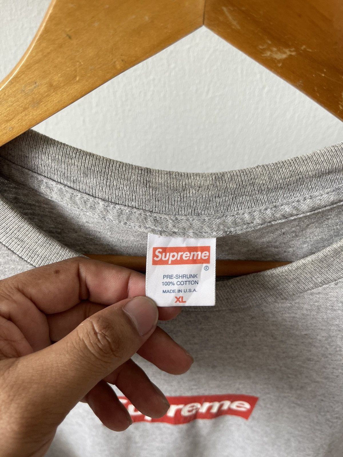 Supreme Supreme Box Logo Red on Grey Tee A2 Size US XL / EU 56 / 4 - 9 Thumbnail