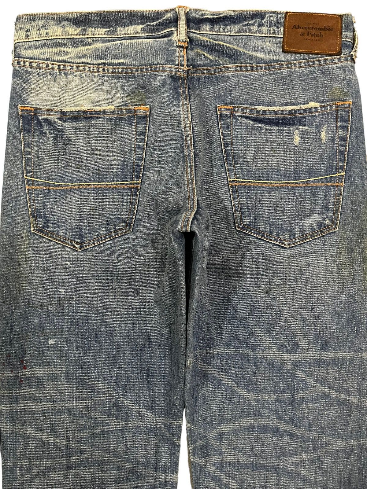 Abercrombie & Fitch Vintage Abercrombie & Fitch Paint Splash Distressed Jeans Size US 35 - 4 Thumbnail