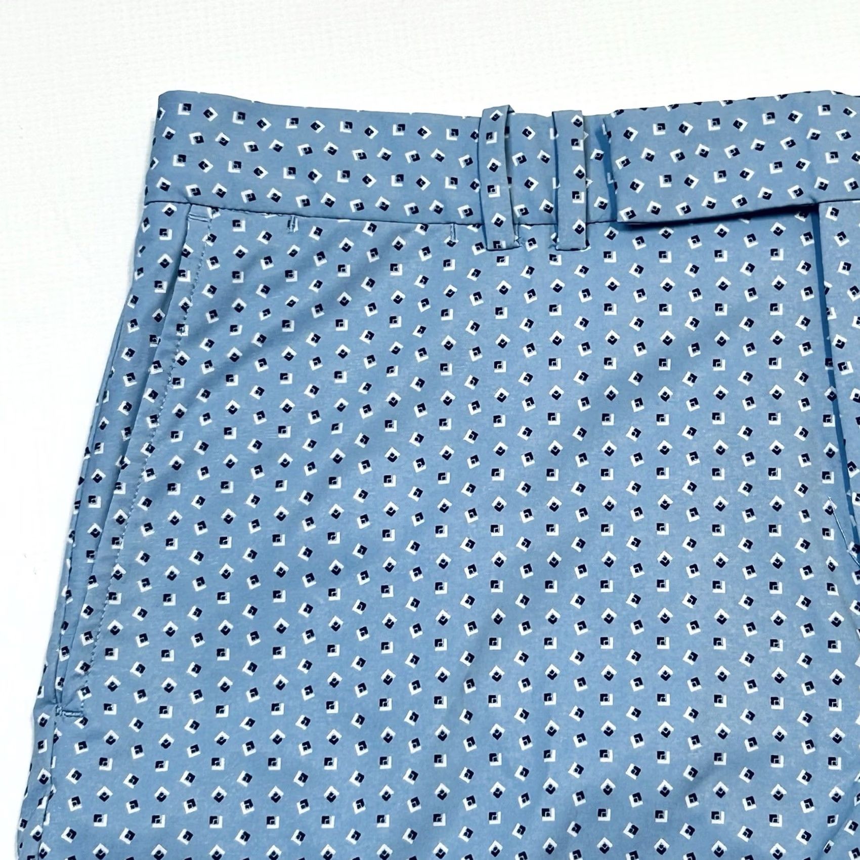 RLX Ralph Lauren RLX Ralph Lauren Shorts Mens 34 Blue 9" Geometric Print Chino Sport Golf Size US 34 / EU 50 - 3 Thumbnail