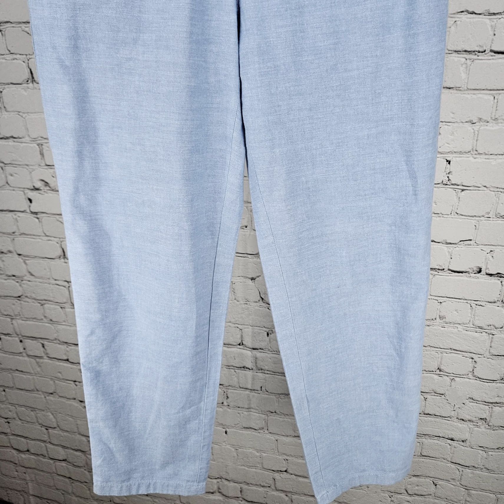 Talbots Talbots Blue Relaxed Chambray 100% Cotton Pants 4P Petite Women Chino Flat Front Mid Rise Tapered Size 27" / US 4 / IT 40 - 6 Thumbnail