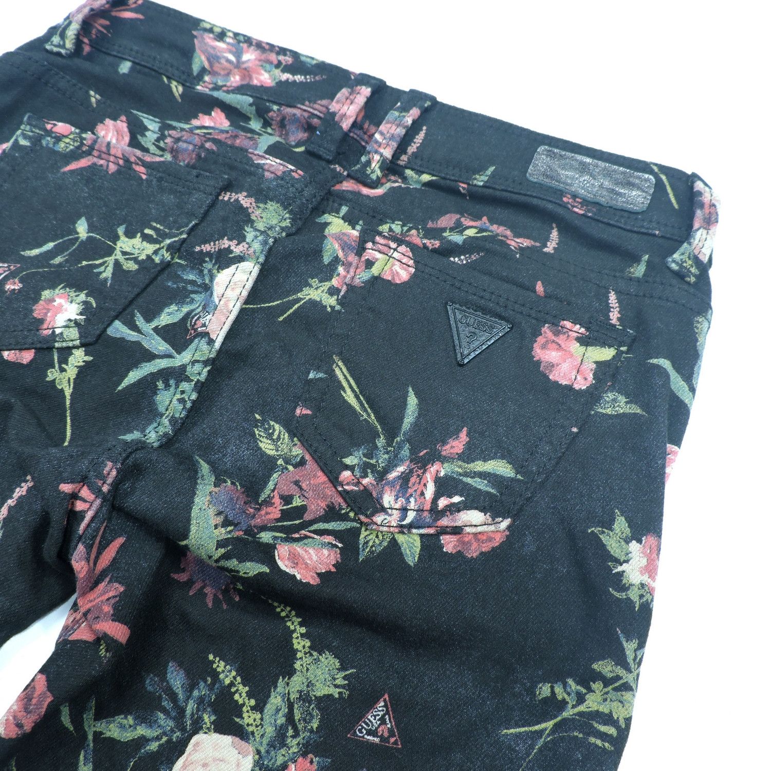Guess GUESS ULTRA ANGKLE SKINNY FLOWERS DENIM LONG PANTS Size 26" / US 2 / IT 38 - 16 Thumbnail