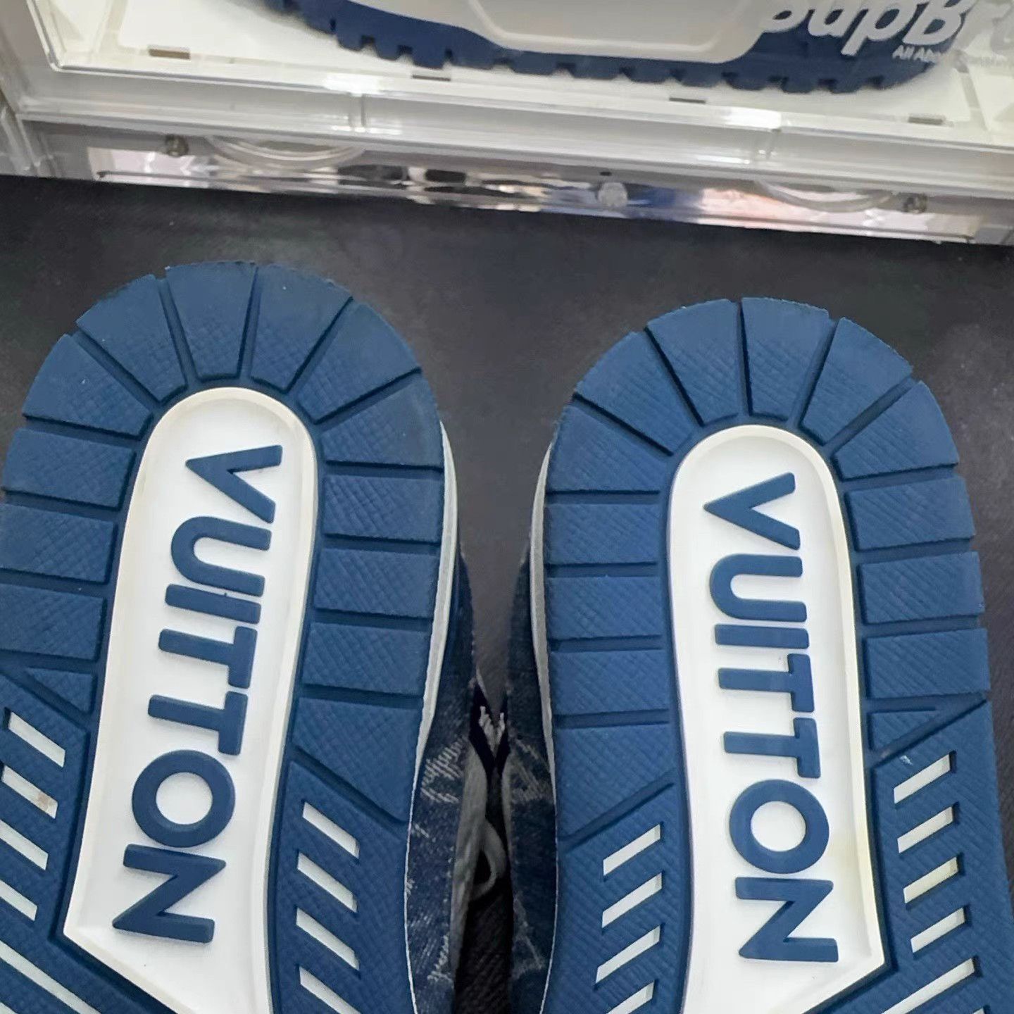 Louis Vuitton LV Louis Vuitton Trainer Blue White Denim Sneakers Size US 7.5 / IT 37.5 - 7 Thumbnail
