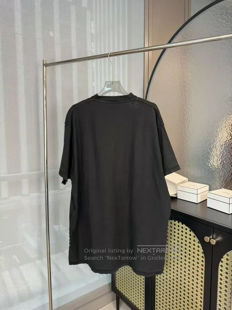 Balenciaga Balenciaga Short-sleeve Size US L / EU 52-54 / 3 - 2 Thumbnail