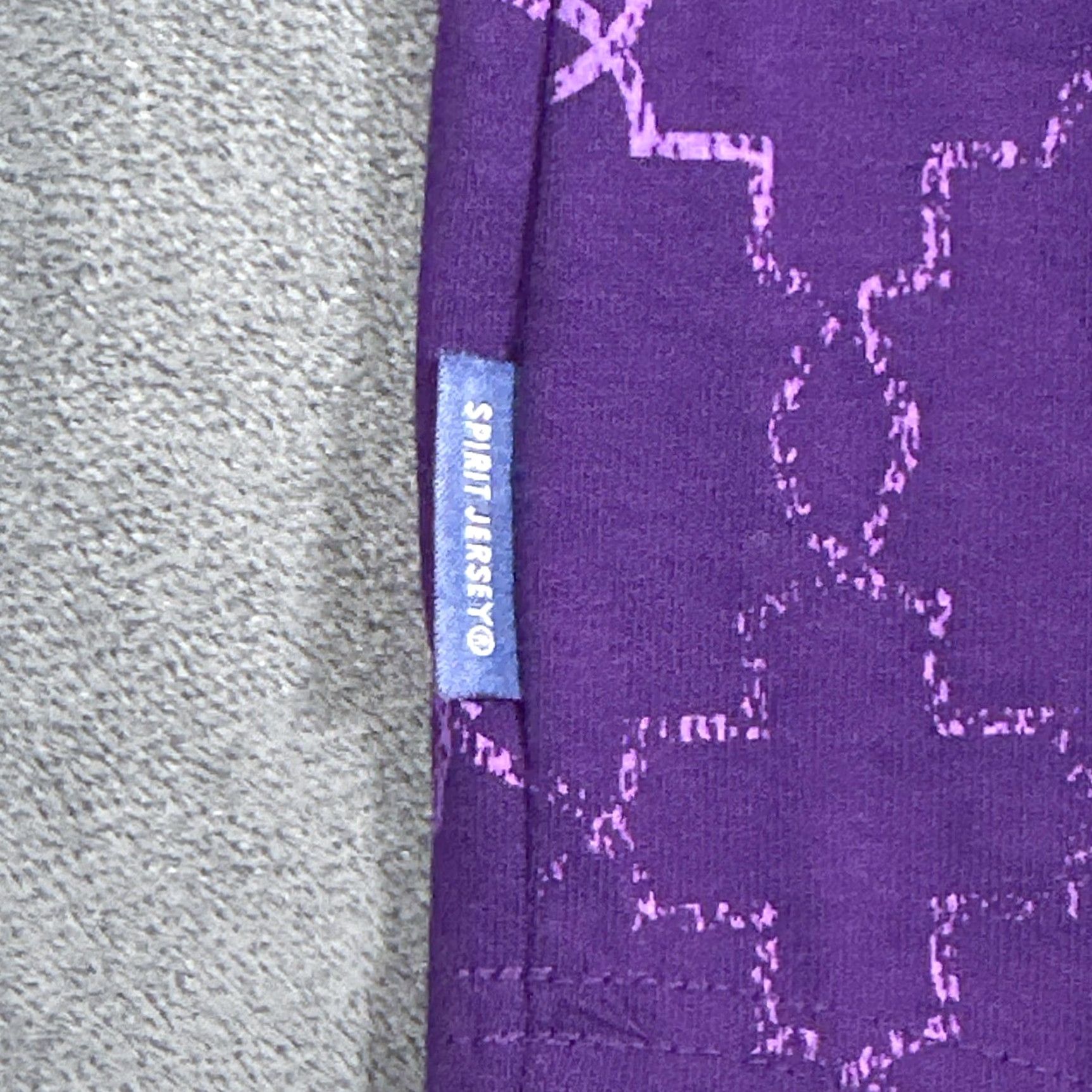 Disney VINTAGE? No — Disney Aladdin Spirit Jersey Shirt Womens XS Long Sleeve Genie Glitter Graphic Crew Neck Purple Size XS / US 0-2 / IT 36-38 - 4 Thumbnail