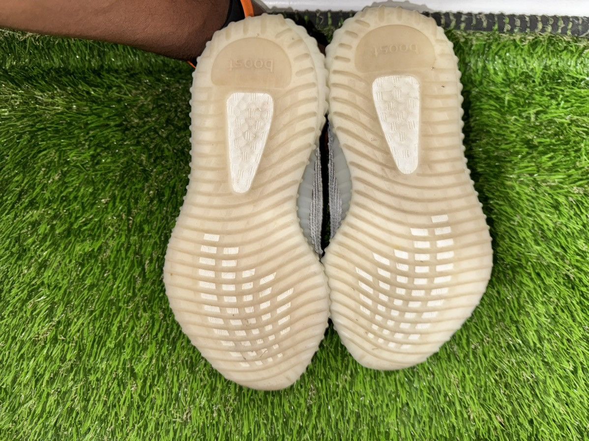 Adidas Adidas Yeezy Boost 350 V2 CMPCT “Panda” Size US 6 / IT 36 - 6 Thumbnail