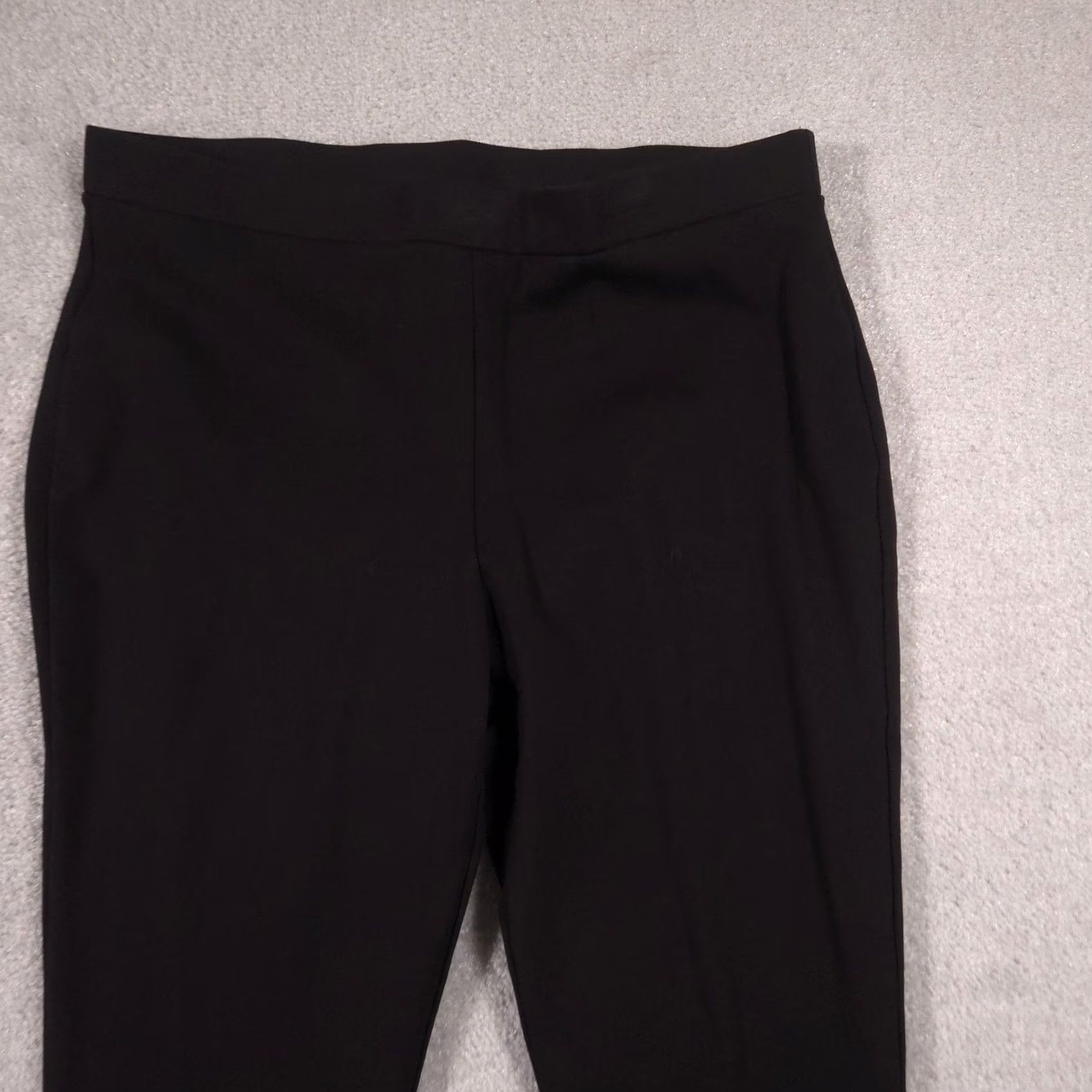 Vintage Chico's Dress Pants Womens 2 Black Ponte Slim Tapered Crop Pull On Stretch Work Dress Pants Woman SLIM PONTE Size 26" / US 2 / IT 38 - 3 Thumbnail