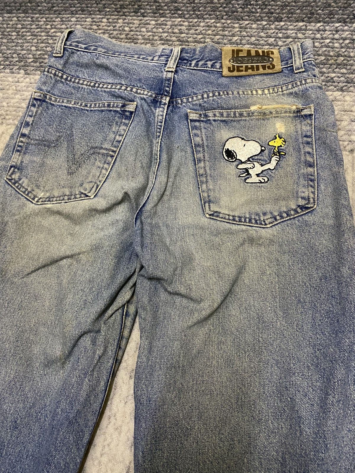 Iceberg × Vintage VINTAGE 90s ICEBERG JEANS X SNOOPY DISTRESSED JEAN Size US 30 / EU 46 - 1 Thumbnail