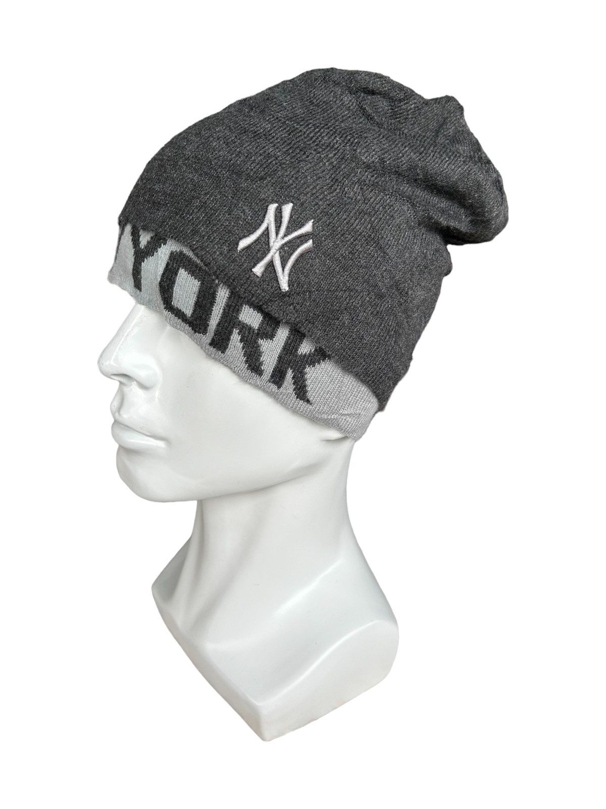 20471120 × Japanese Brand × New York Yankees Vintage Y2k Two Layers NY Beanie Hats Size ONE SIZE - 1 Thumbnail