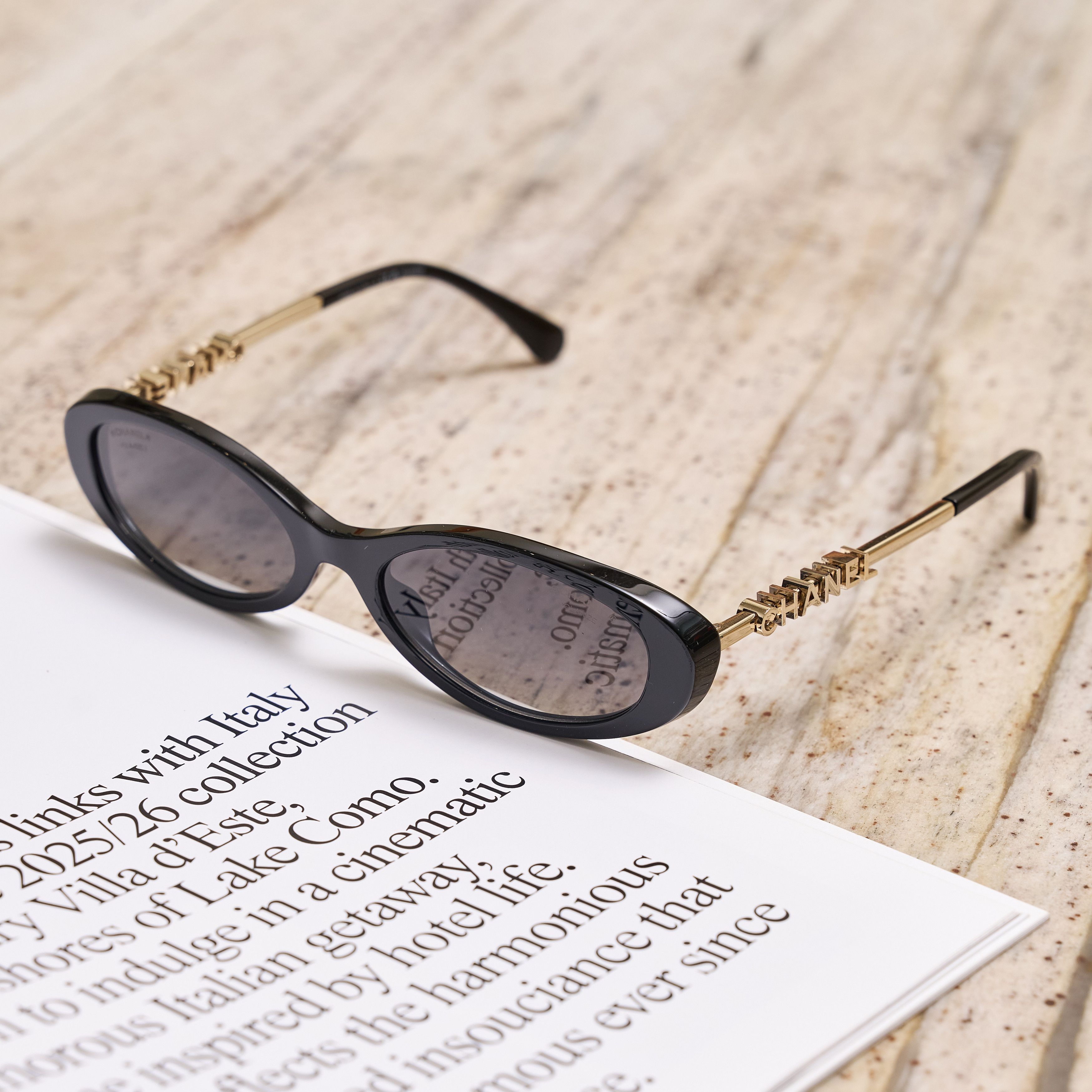 Chanel CHANEL SUNGLASSES 5565 C622S8 Size ONE SIZE - 1 Thumbnail
