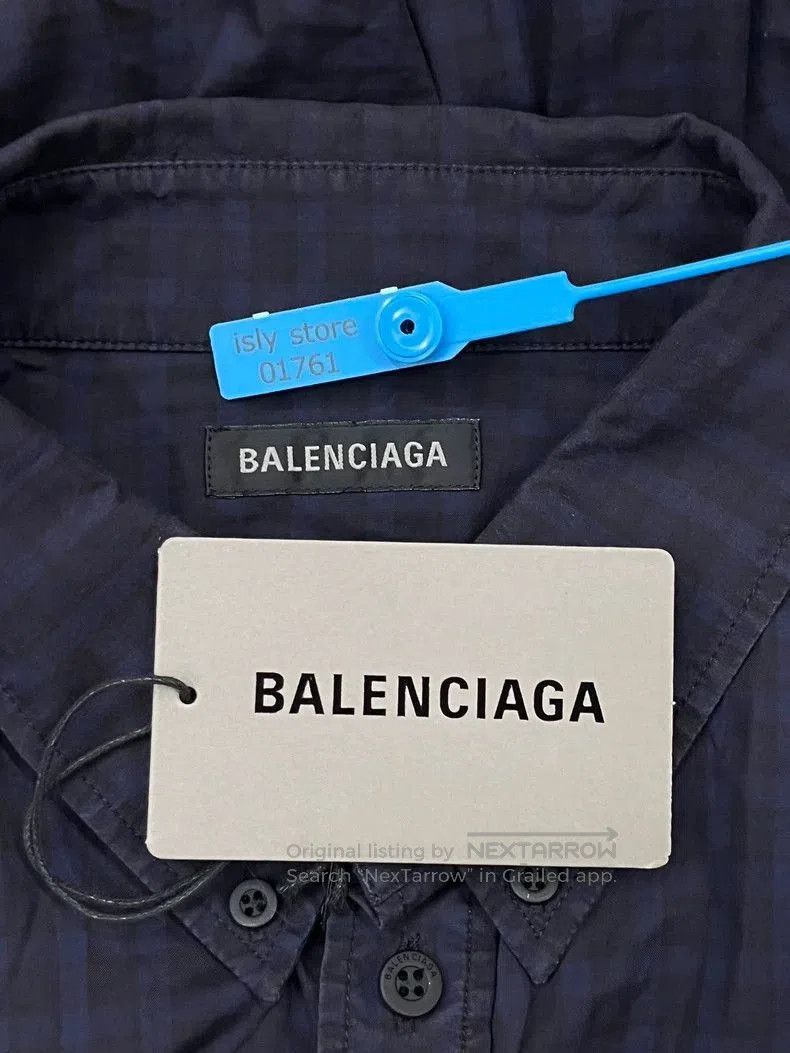 Balenciaga Balenciaga Plaid Logo Embroidered Long Sleeve Shirt. Size US M / EU 48-50 / 2 - 4 Thumbnail