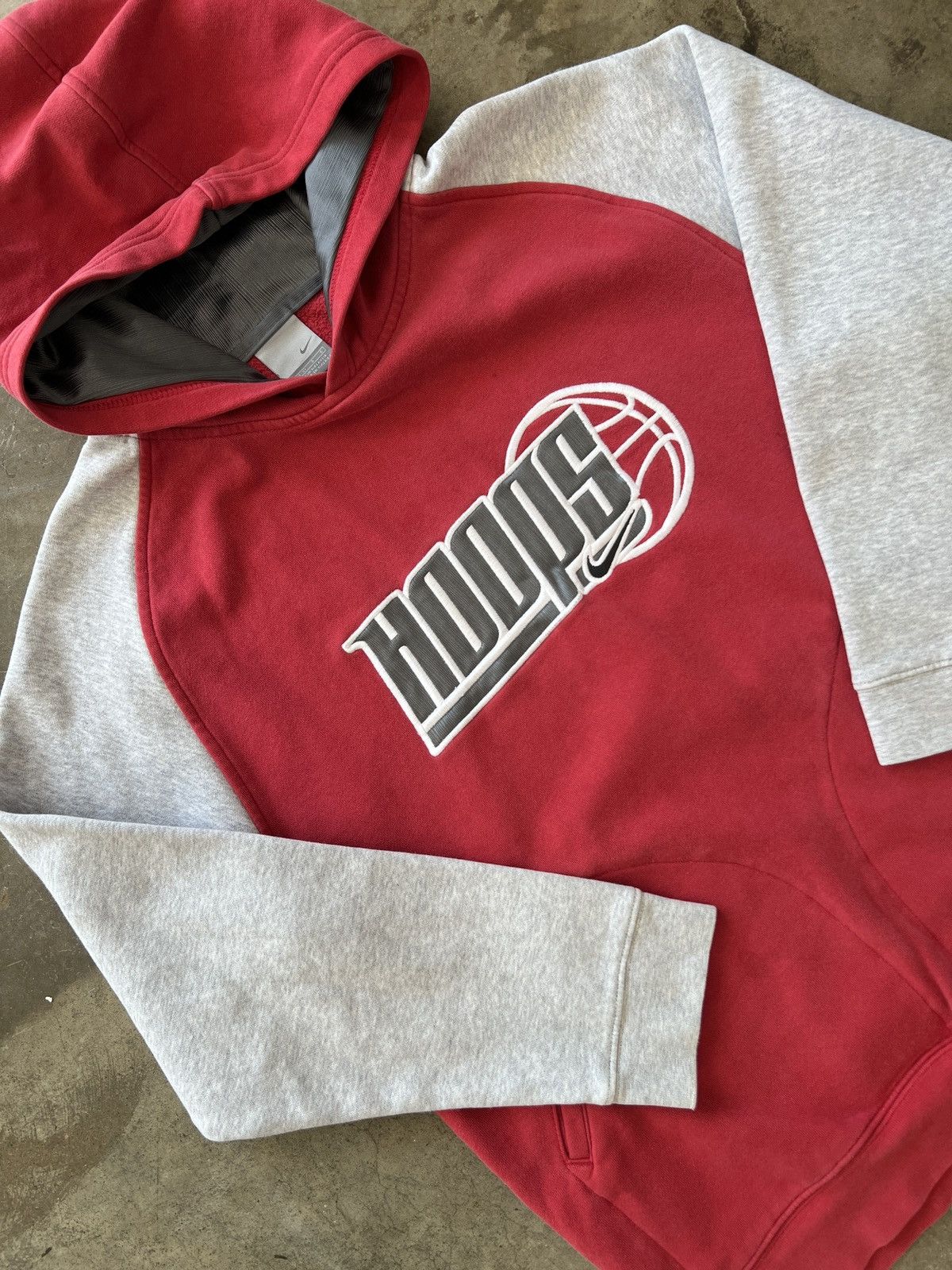 Nike × Vintage Vintage Nike Hoops Hoodie Sz. Youth Large Size US L / EU 52-54 / 3 - 1 Thumbnail