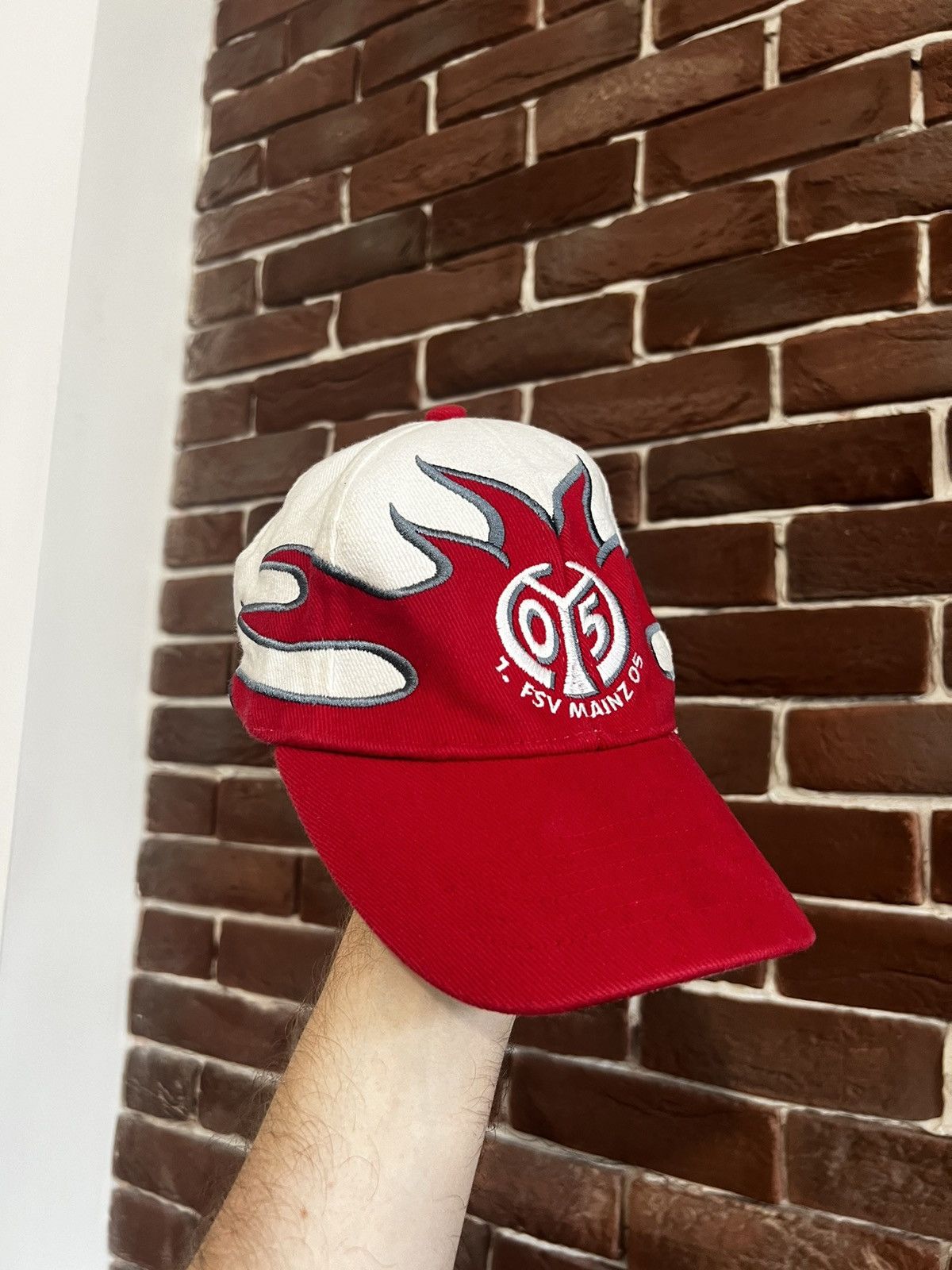 Vintage Rare Vintage 90s FSV MAINZ 05 Flames Hat Soccer Football Cap Size ONE SIZE - 1 Thumbnail