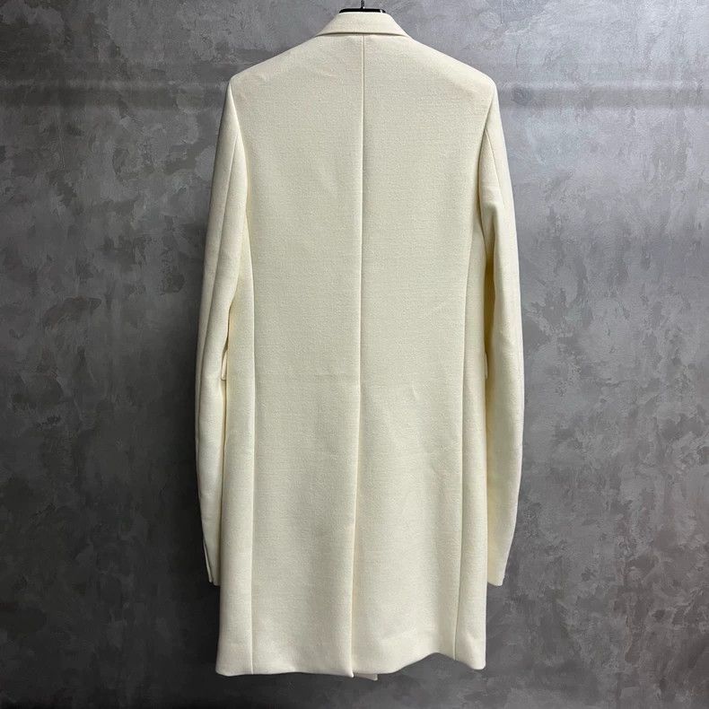 Louis Vuitton Louis Vuitton White solid pin lapel double-breasted design Size US S / EU 44-46 / 1 - 5 Thumbnail