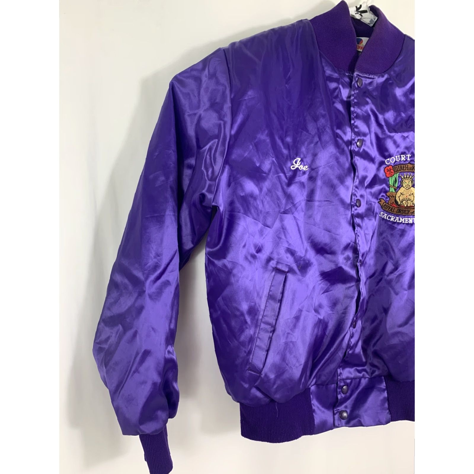 Vintage VINTAGE Rennoc Bomber Jacket Purple Royal Court of Jesters Sacramento CA L Hip Hop Mens Large Size US L / EU 52-54 / 3 - 2 Thumbnail