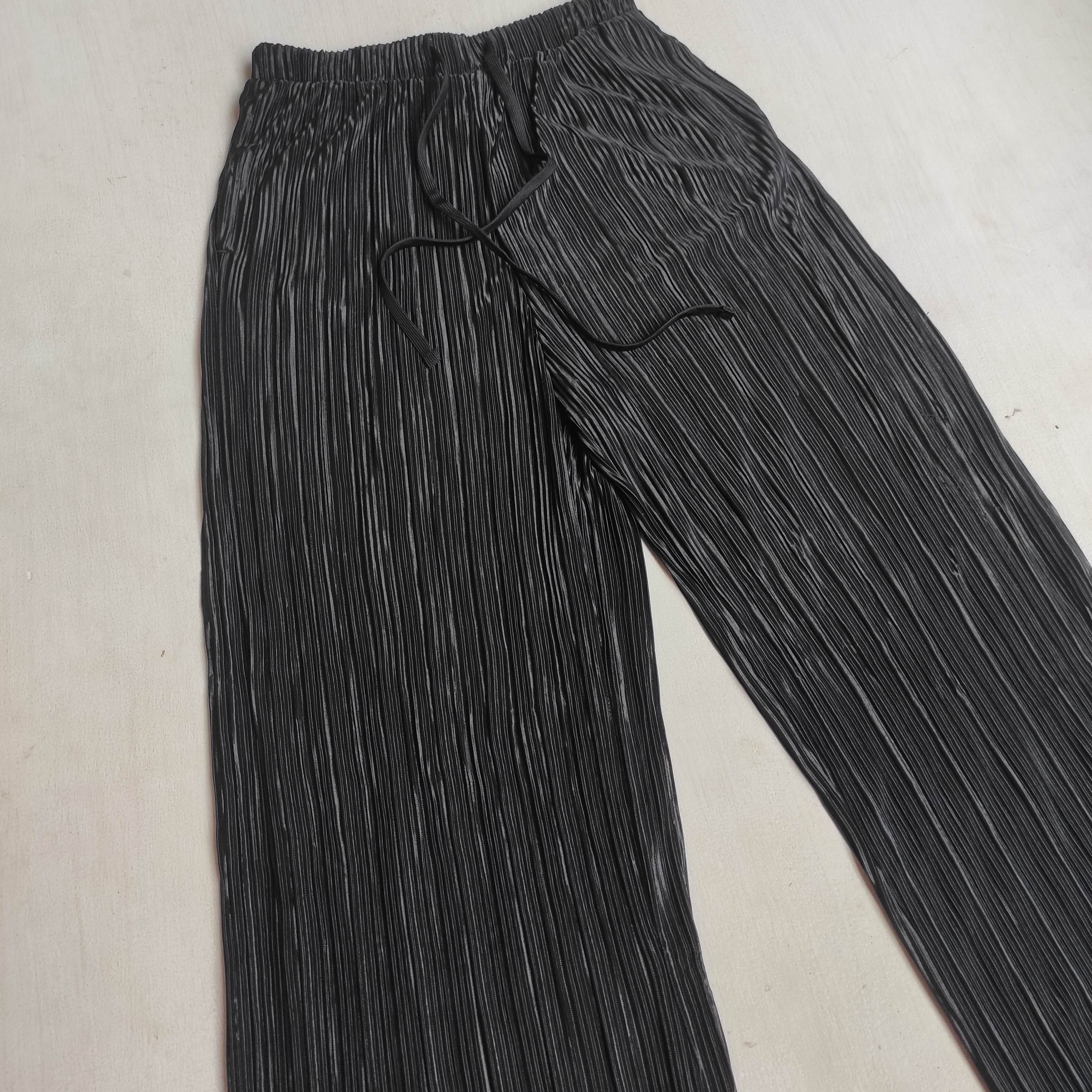 GU GU Flare Pleats Pants Size US 28 / EU 44 - 2 Thumbnail