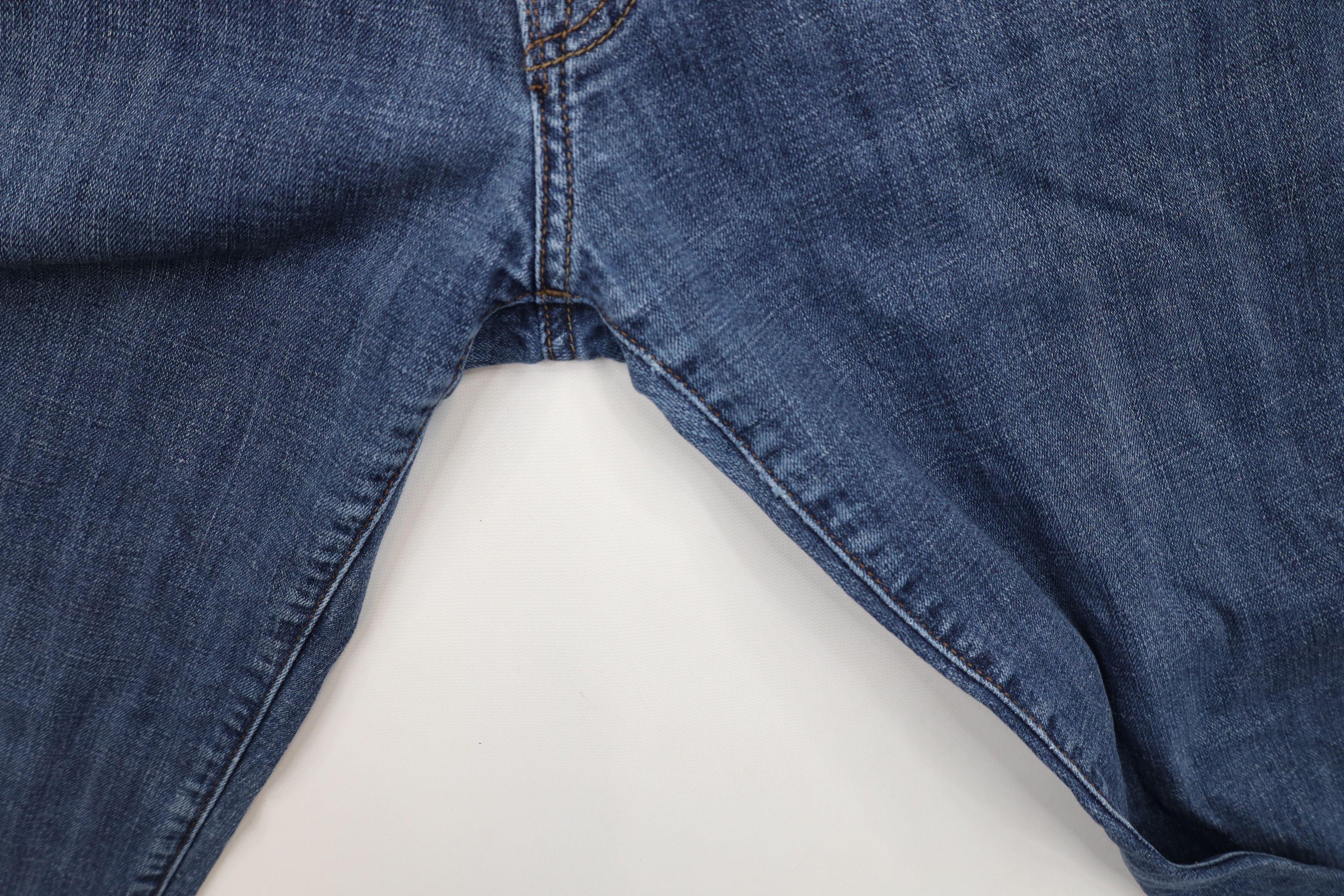 Lucky Brand × Vintage Vintage Y2K Lucky Brand Jeans Straight Leg Denim Jeans Blue Size US 32 / EU 48 - 7 Thumbnail