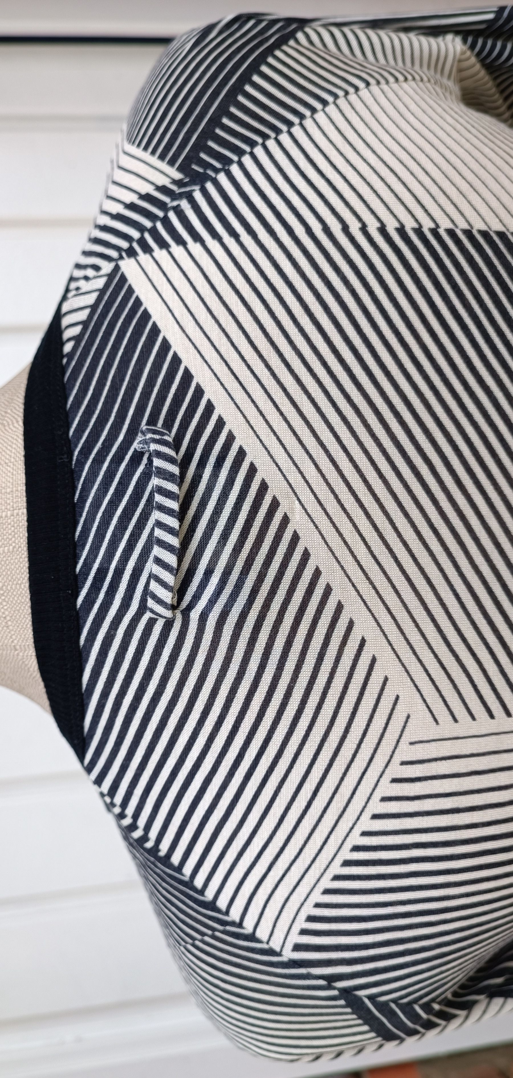 Jean Paul Gaultier 3D_ Geometric motifs- Silk top Size M / US 6-8 / IT 42-44 - 14 Thumbnail
