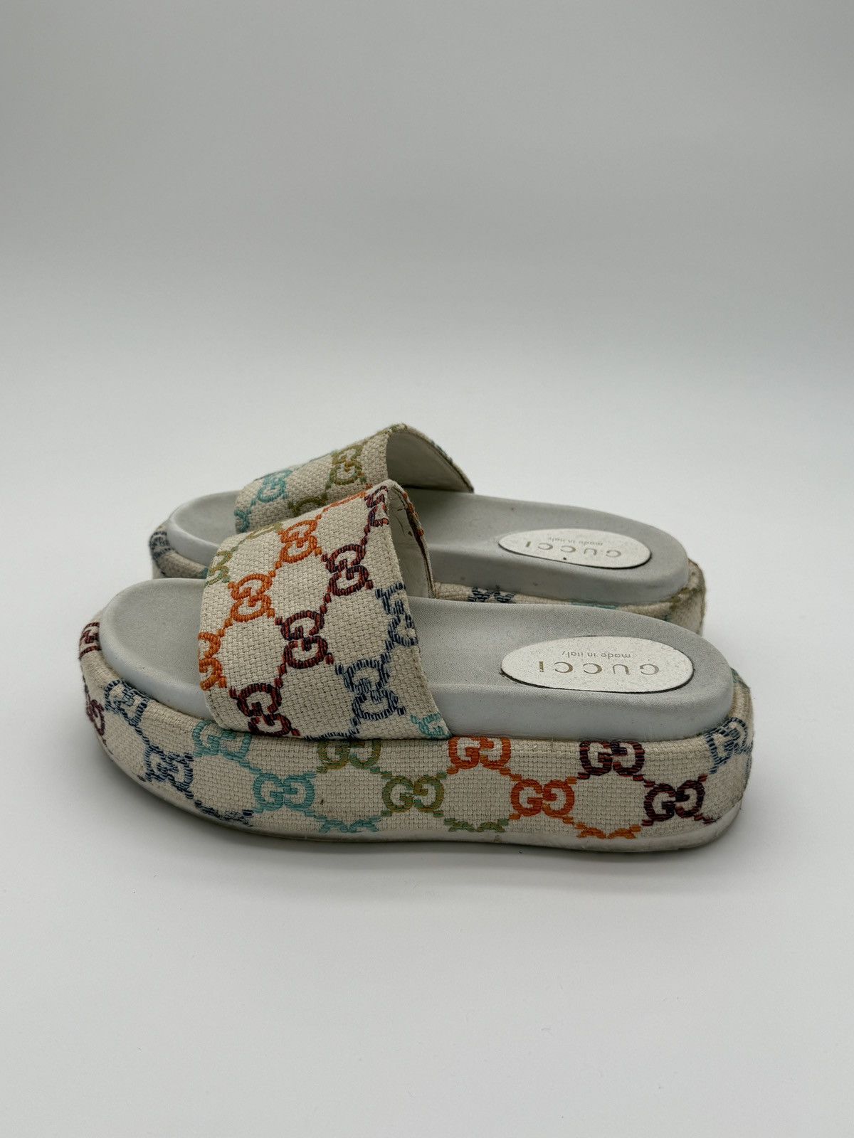 Gucci Rainbow Gucci Monogram Slides Size US 8 / IT 38 - 11 Thumbnail