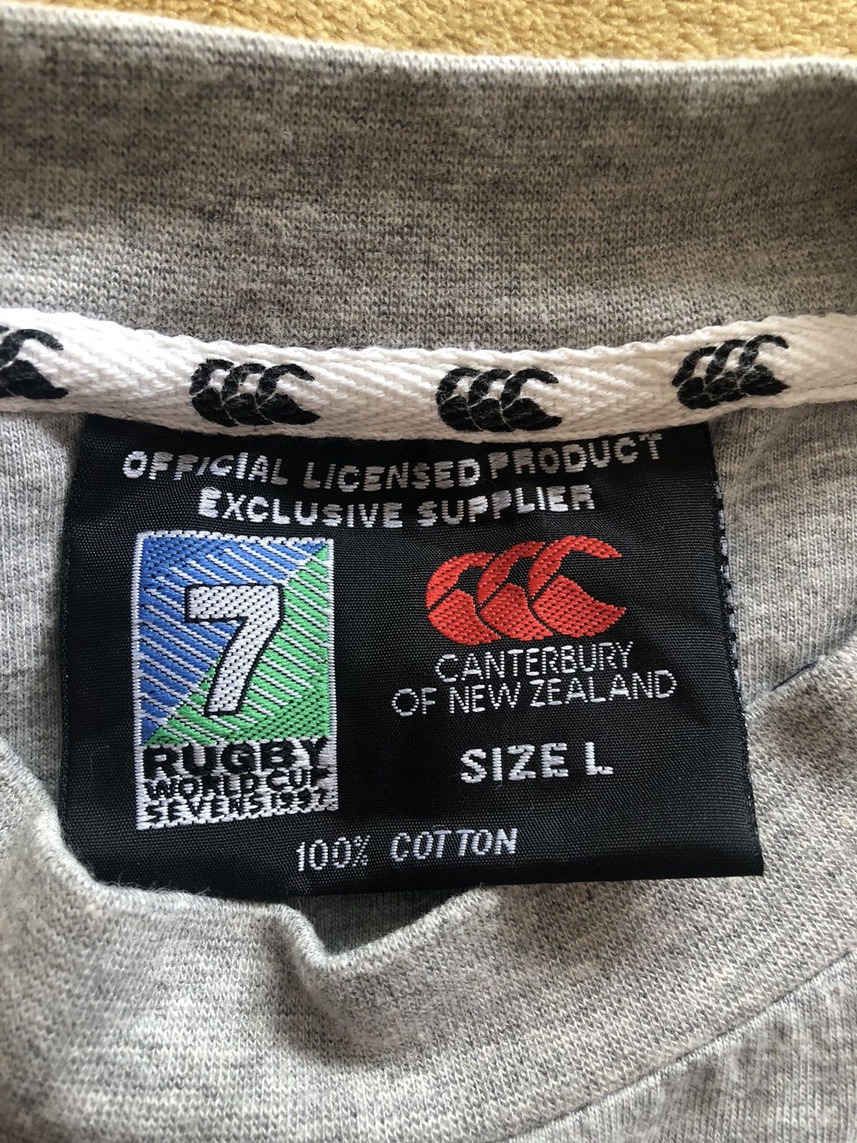 Vintage RARE RUGBY 1997 WORLD CUP SEVENS SPORT TEE SHIRT Size US L / EU 52-54 / 3 - 3 Thumbnail