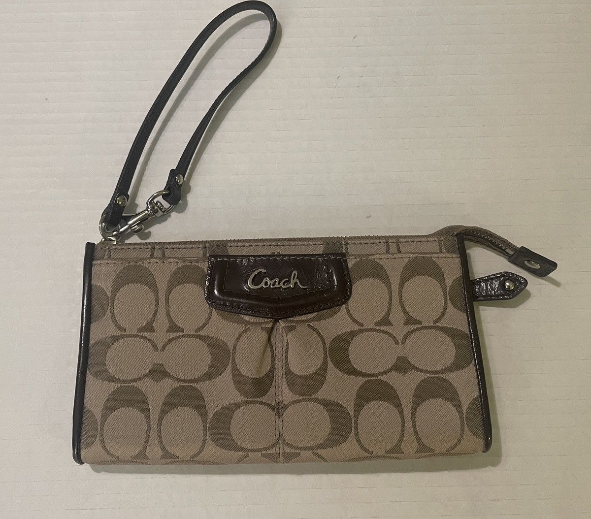 Coach Coach 6648 Medium Corner Zip Wristlet Signature Canvas Brown Size ONE SIZE - 1 Thumbnail