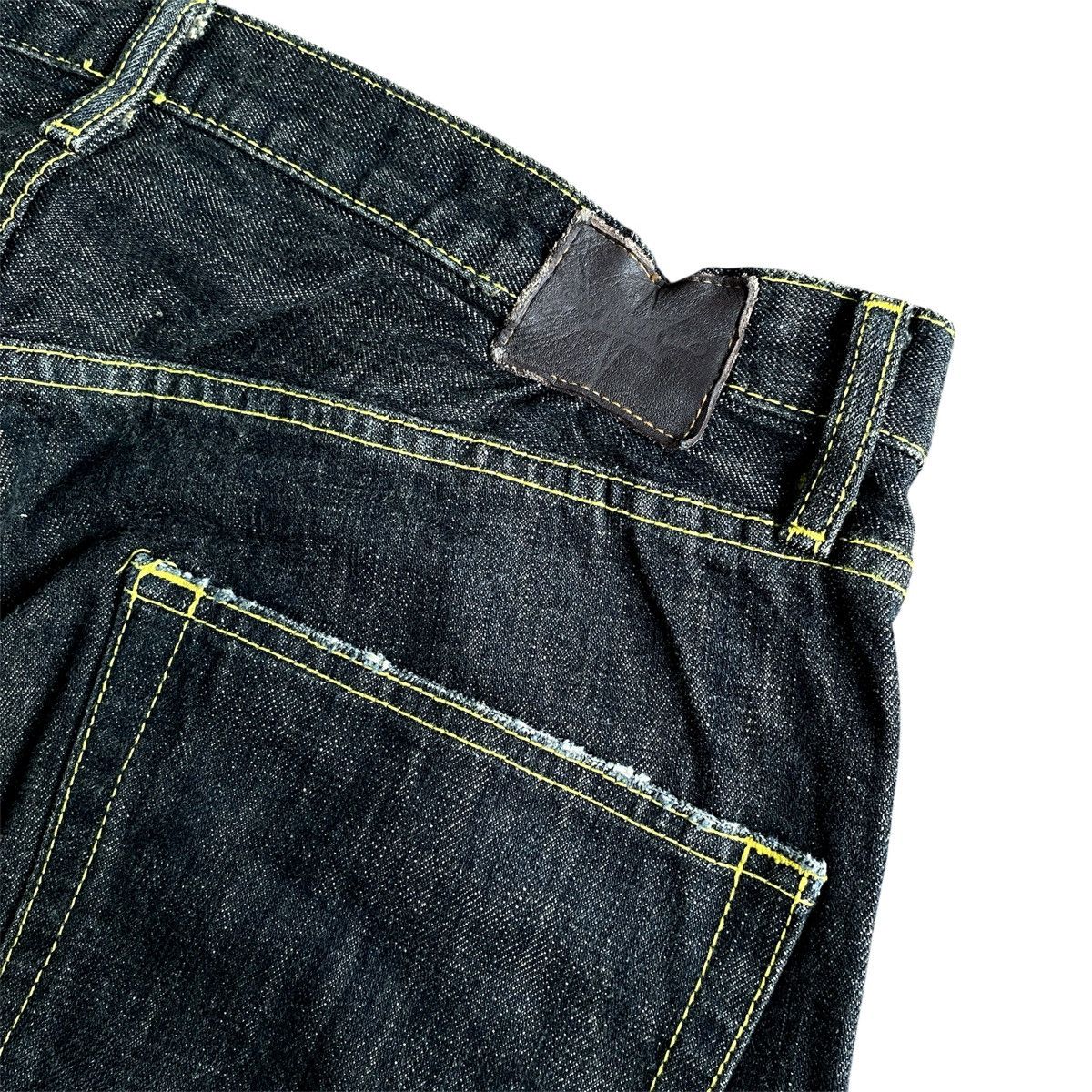 Ed Hardy × Japanese Brand Vintage Japanese Denim Koi Karakuri tamashi Sukajan Jeans Size US 35 - 7 Thumbnail