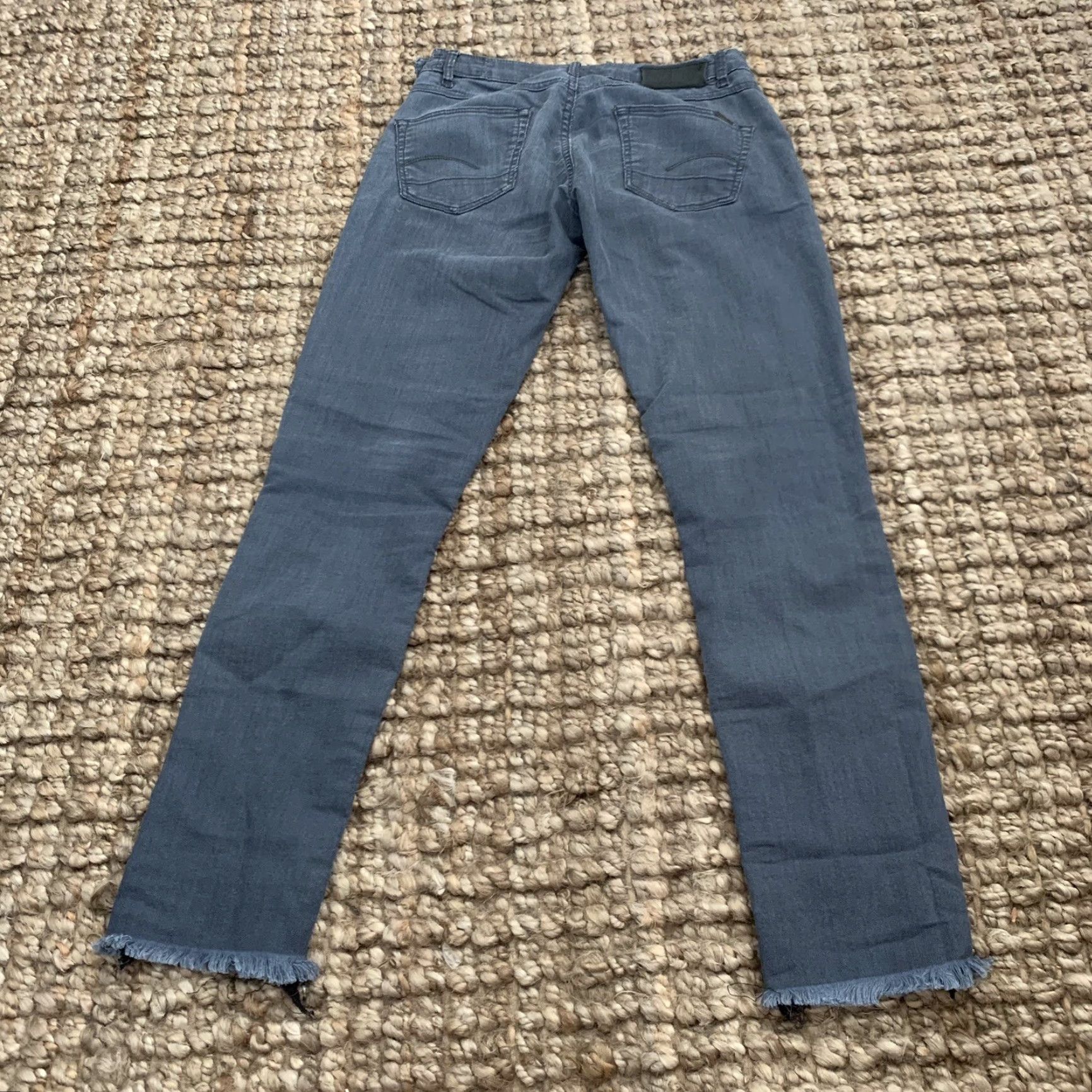 Vintage G-STAR RAW Jeans Womens Denim 3301 Super Skinny 26x27 Side Zip Blue Gray Raw Hem Size 26" / US 2 / IT 38 - 3 Thumbnail