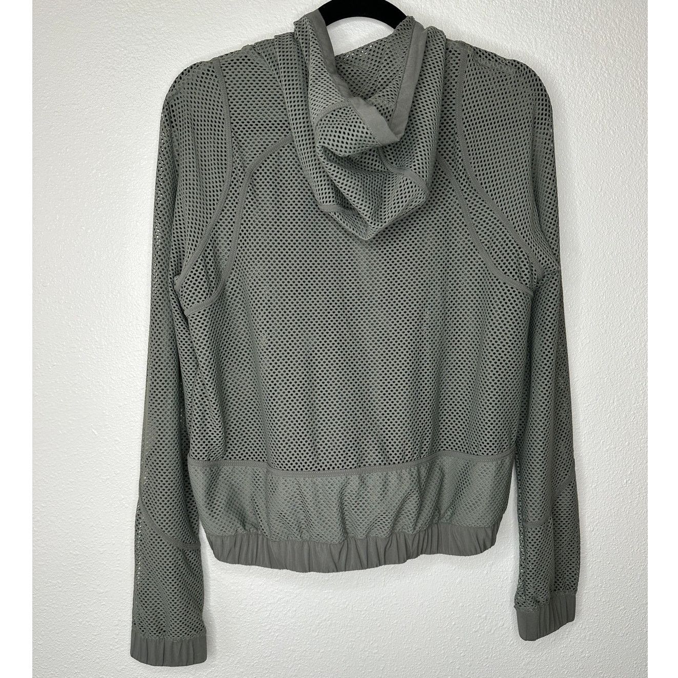 Lululemon Lululemon Sage Green Relaxed Mesh Hooded Front Zip Jacket 4 Size S / US 4 / IT 40 - 6 Thumbnail