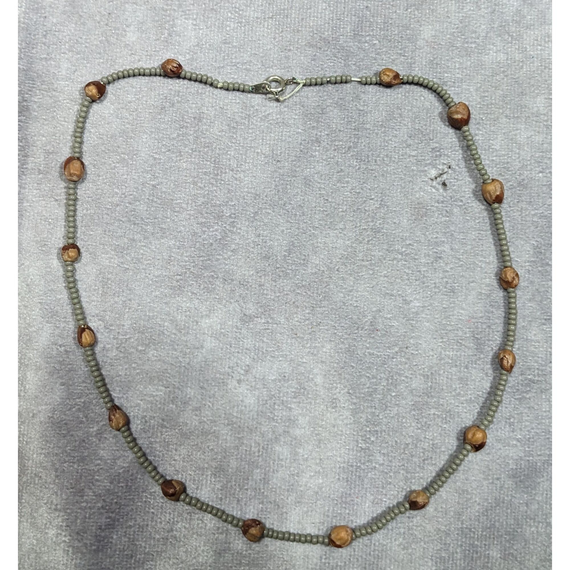 Other Retro Hippie Grey And Brown Glass And Seed Beaded Necklace Size ONE SIZE - 6 Thumbnail