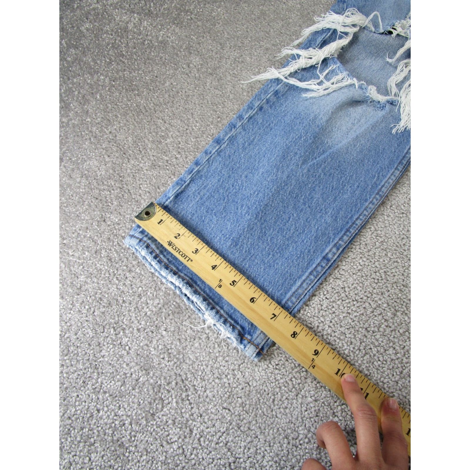 Abercrombie & Fitch Abercrombie & Fitch Jeans Womens 27P Petite The Dad High Rise Light Wash Denim Blue Straight 27P Womens Jeans Size 27" / US 4 / IT 40 - 5 Thumbnail