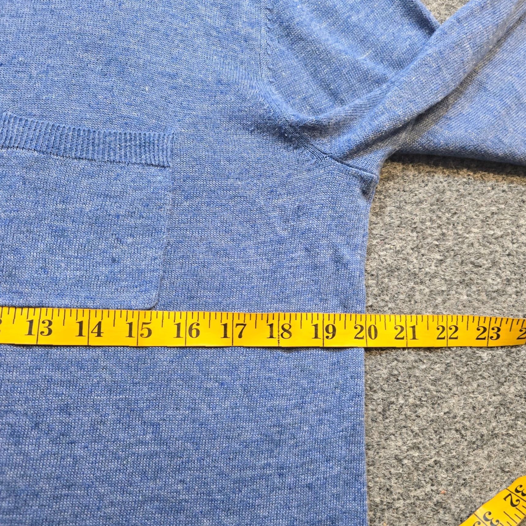 Vince Vince Sweater Men Size Medium Blue Linen Blend Knit V Neck Casual Career Shirt Size US M / EU 48-50 / 2 - 6 Thumbnail