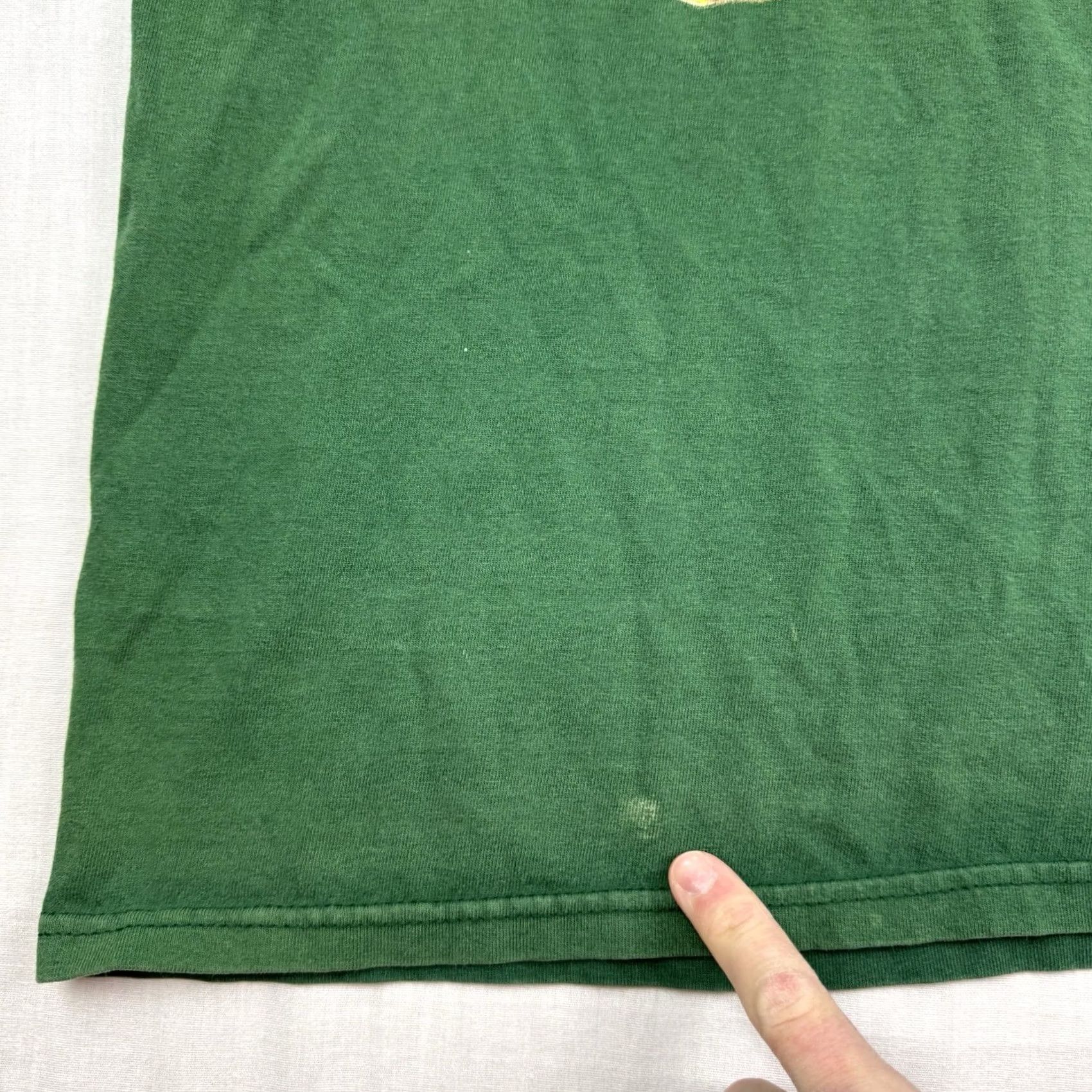 Hanes VINTAGE Hanes T-Shirt Adult Large Green Nature Animals 90s Tigers Shirt Mens Size US L / EU 52-54 / 3 - 3 Thumbnail