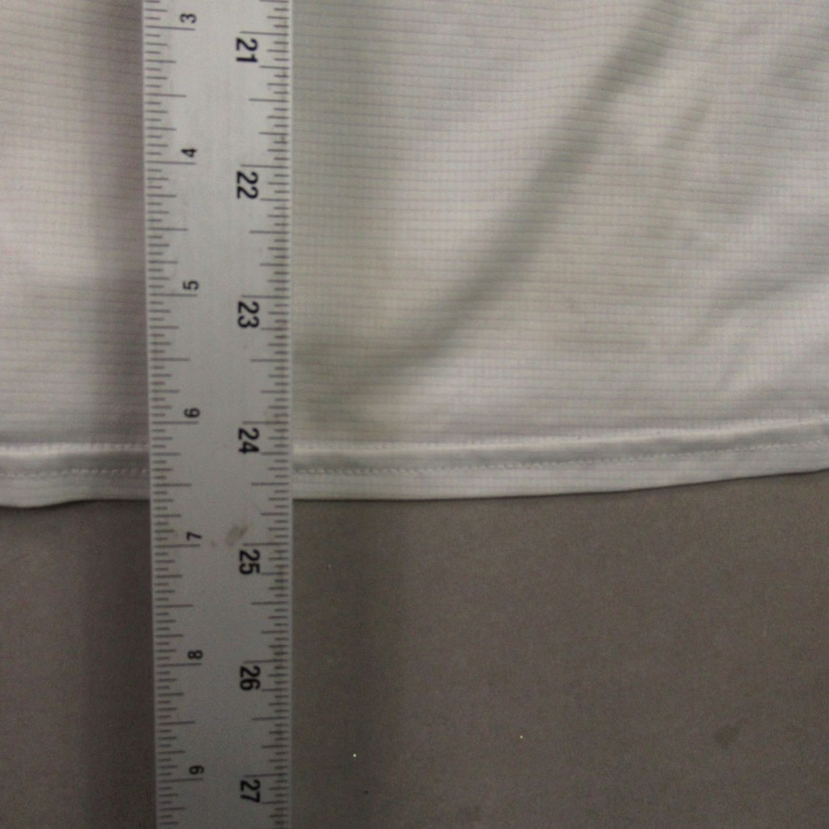 Patagonia Patagonia Shirt Womens Medium White Short Sleeve Crew Neck Lightweight Casual Size M / US 6-8 / IT 42-44 - 8 Thumbnail