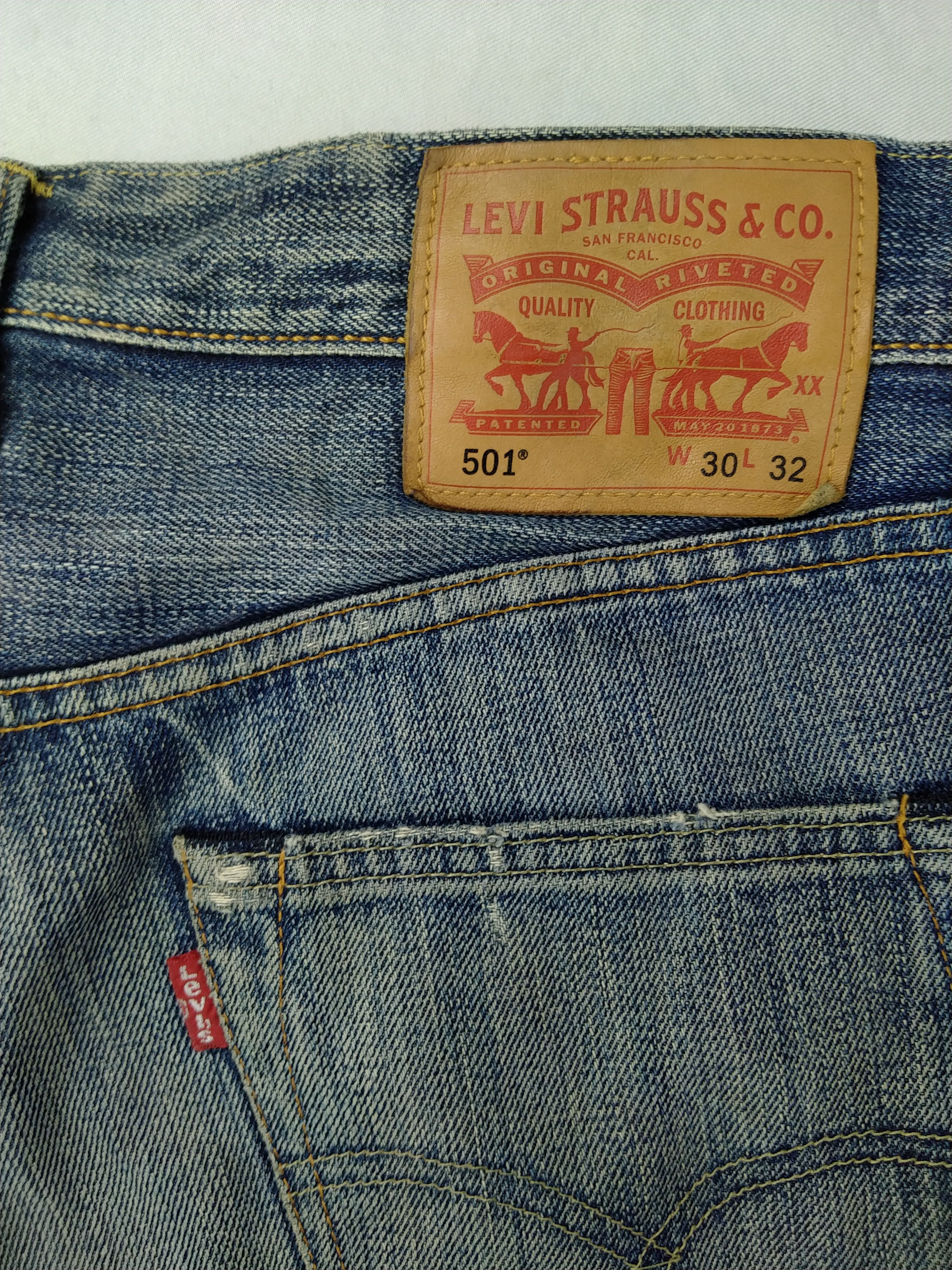 Levi's Vintage Levi's 501 Distressed Whisker Denim 31x28.5 JN699 Size US 31 - 9 Thumbnail
