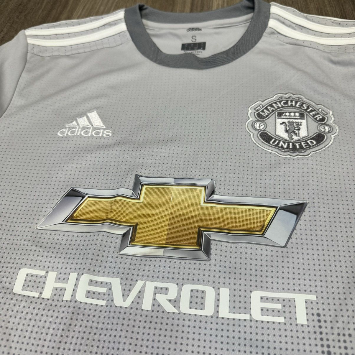 Adidas Manchester united 17/18 third away #10 Ibrahimovic Size US S / EU 44-46 / 1 - 3 Thumbnail