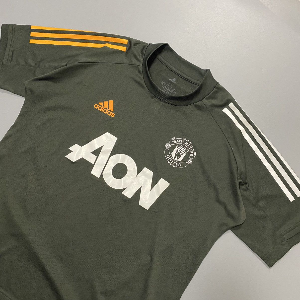 Adidas Manchester United Training Jersey 2020 Size M Football Size US M / EU 48-50 / 2 - 2 Thumbnail