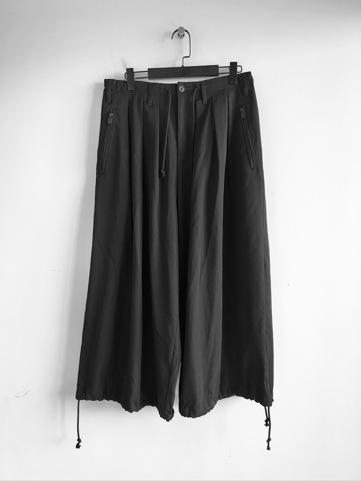Yohji Yamamoto Yohji Yamamoto Pour Homme W/Gabardine Fastener Balloon pants Size US 32 / EU 48 - 1 Thumbnail