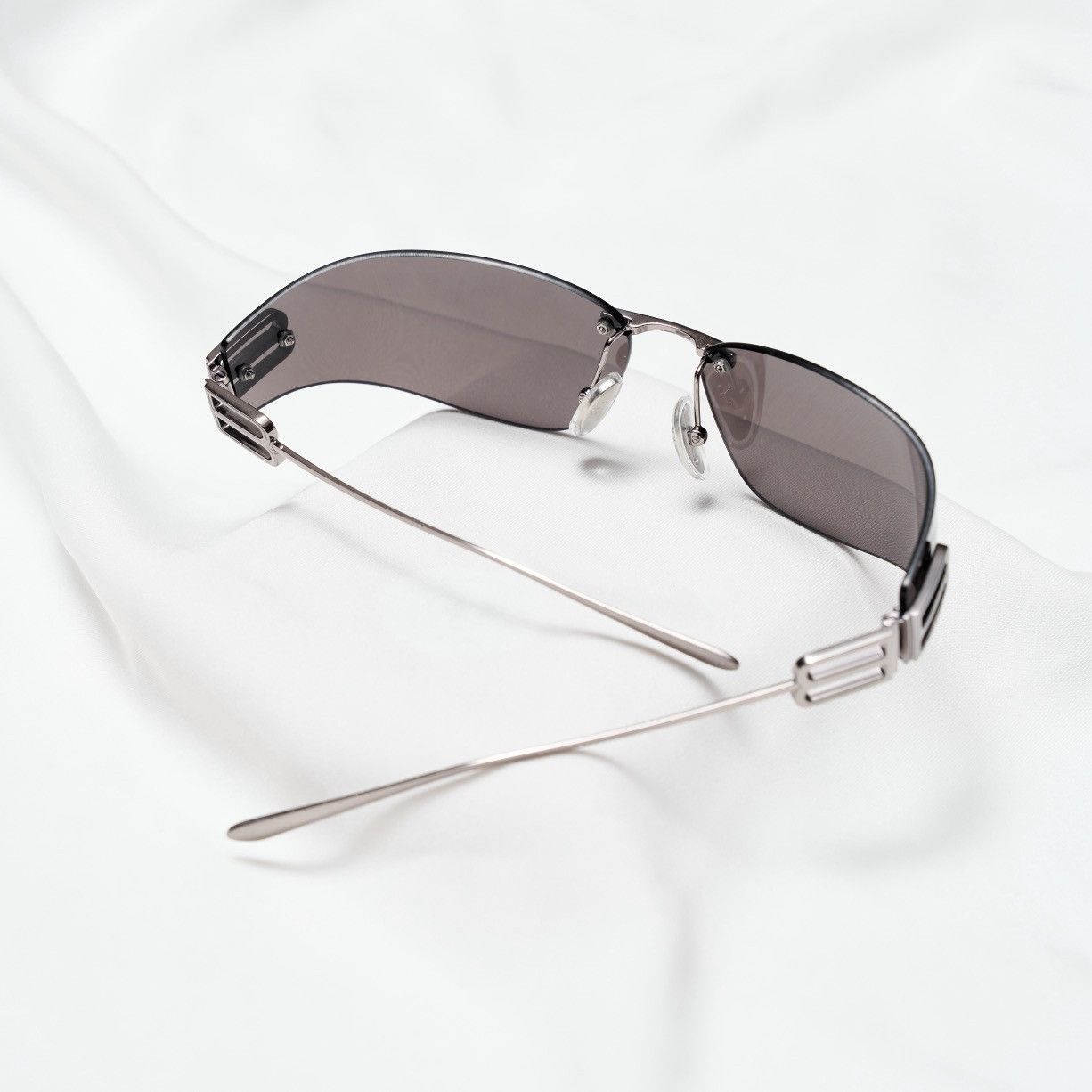 Balenciaga BALENCIAGA BB0484S 002 SUNGLASSES Size ONE SIZE - 7 Thumbnail