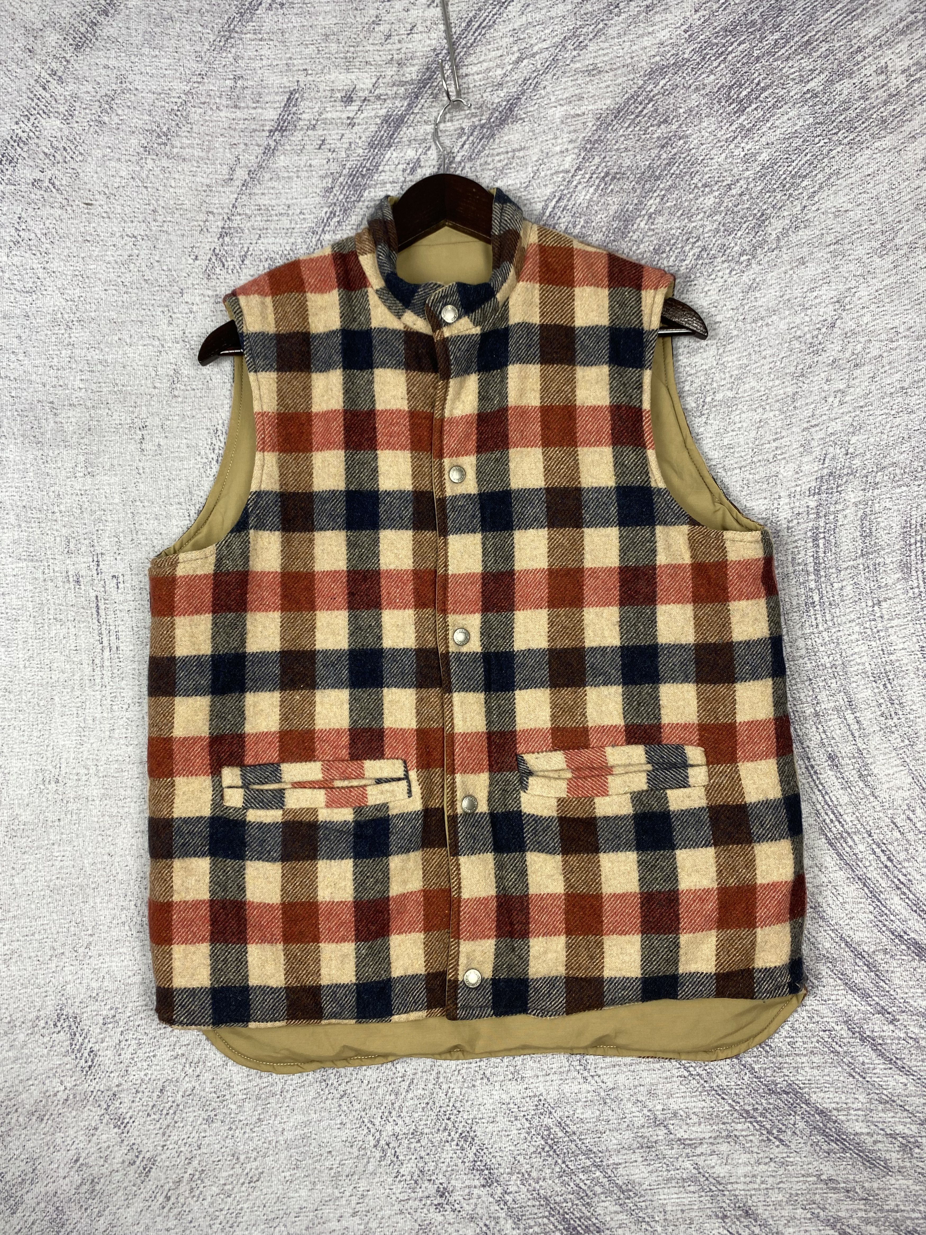 Vintage Vintage Harvard Reversible Button Up vests Size US L / EU 52-54 / 3 - 1 Thumbnail