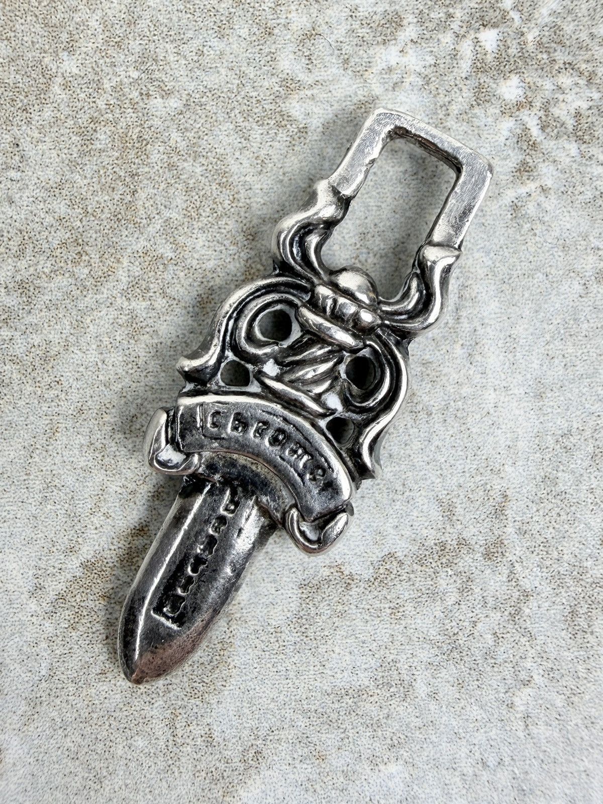Chrome Hearts Chrome Hearts Zipper Pull Dagger Pendant Silver Size ONE SIZE - 1 Thumbnail