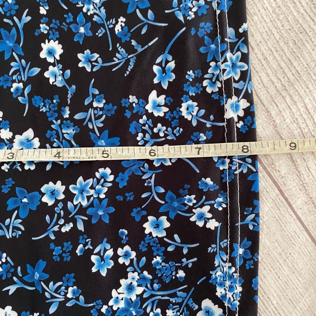 Shein SHEIN women S crop floral print spaghetti strap top blue Size S / US 4 / IT 40 - 6 Thumbnail