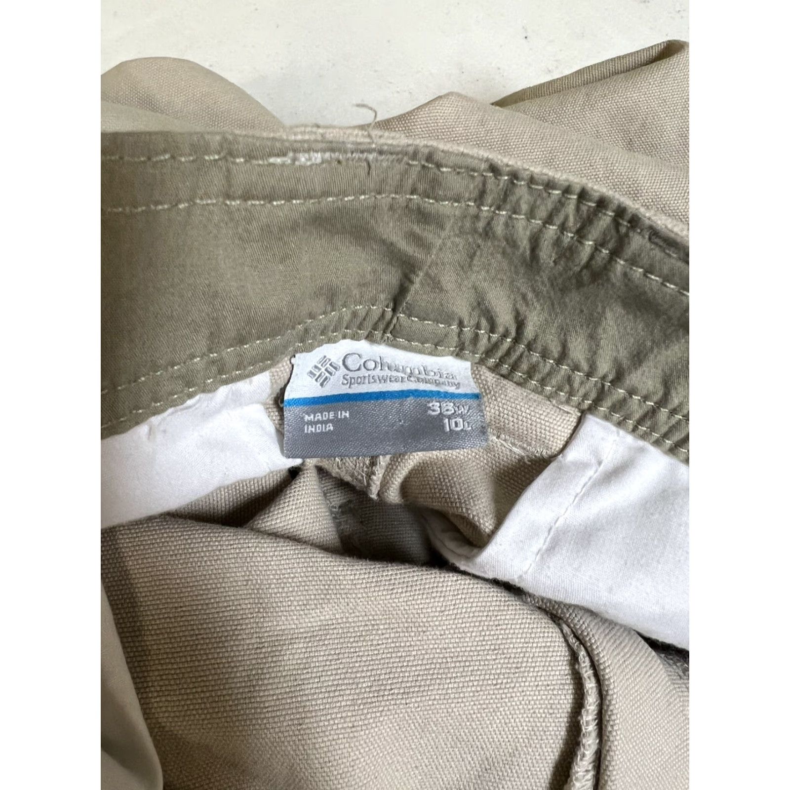 Vintage Columbia Shorts Mens 38 Outdoor Active Hiking Tan Khaki Heavyweight Premium Size US 38 / EU 54 - 4 Thumbnail
