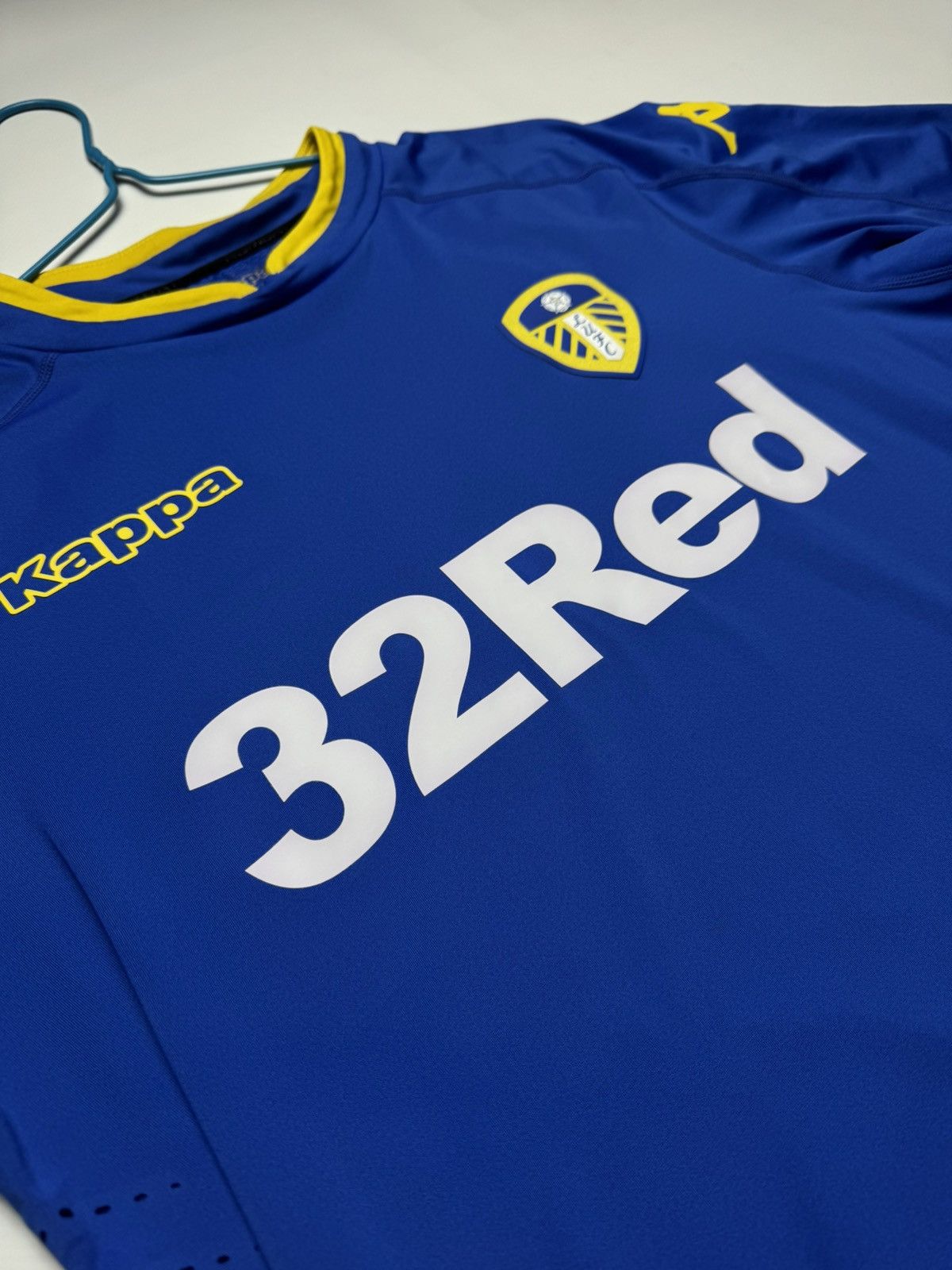 Kappa Kappa Leeds United Away Football Jersey / Blue & Yellow Size US L / EU 52-54 / 3 - 5 Thumbnail