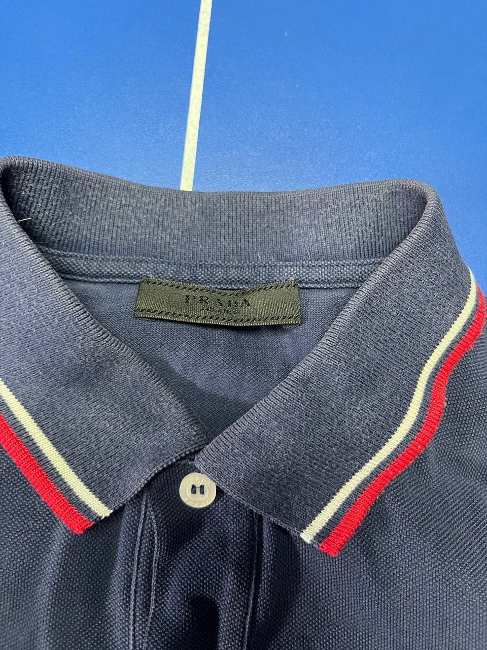 Prada Auth PRADA Red Tab Logo Navy Polo Shirt Size S Size US S / EU 44-46 / 1 - 6 Thumbnail