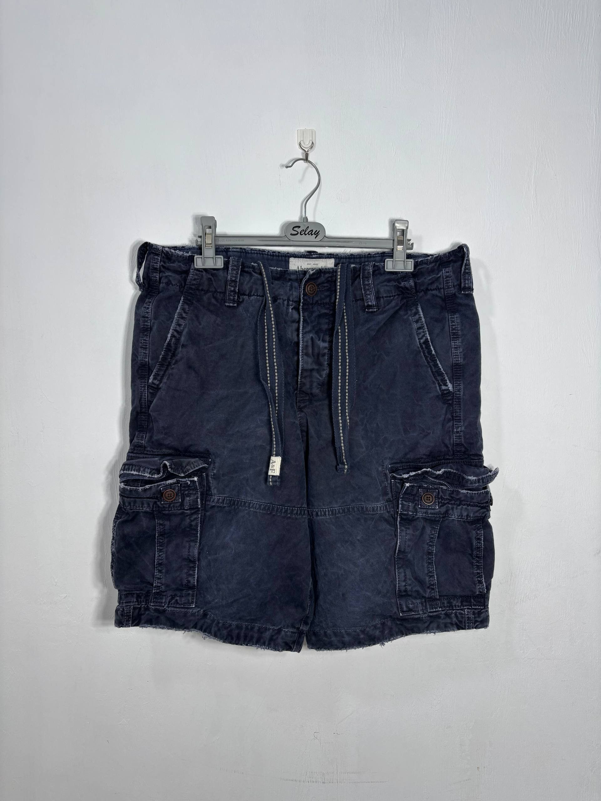 Abercrombie & Fitch Abercrombie Fitch Y2K Cargo Fade Distressed Bermuda Shorts Size US 33 - 2 Thumbnail