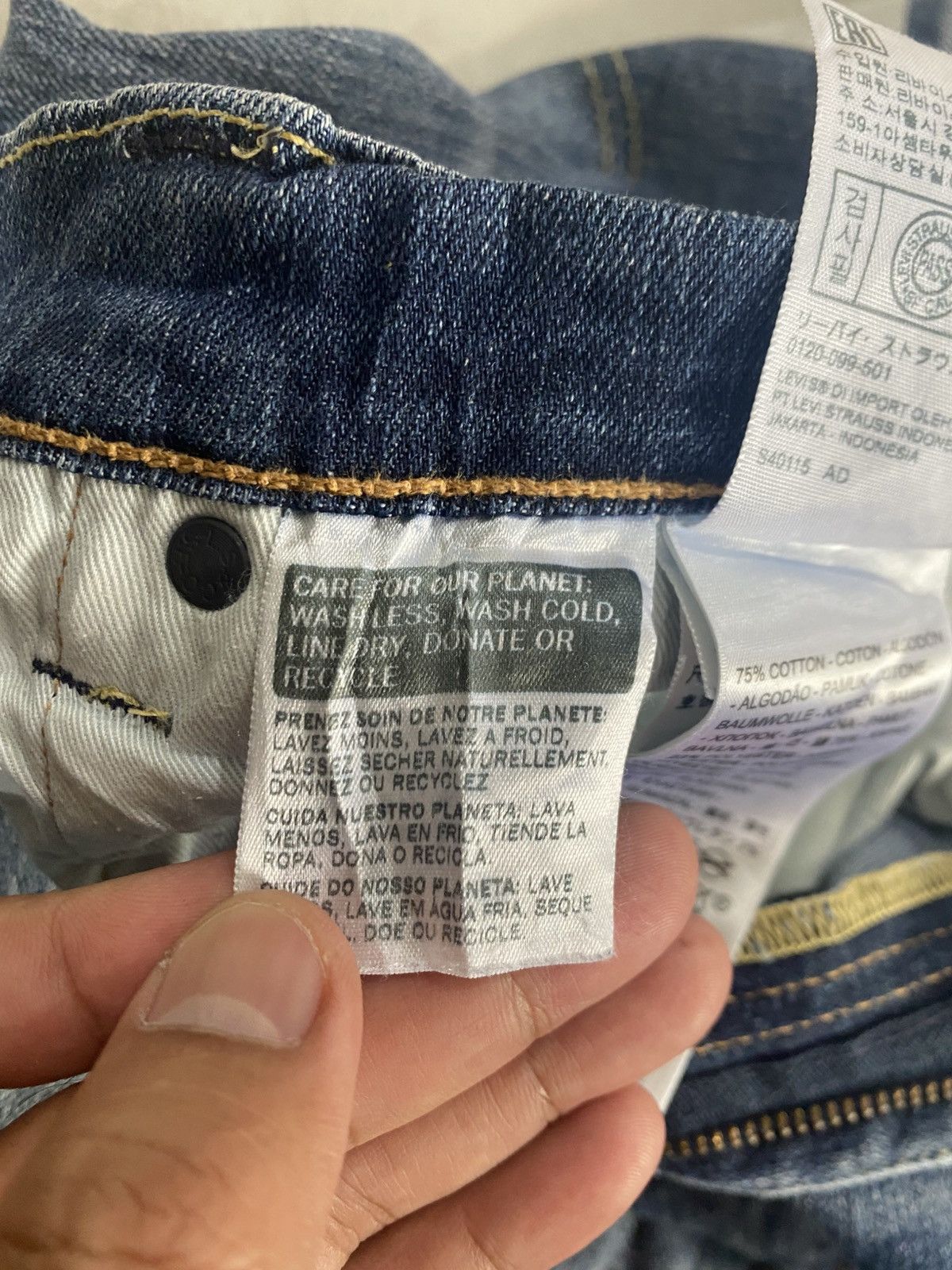 Levi's Levi’s 505 – Classic Straight Fit Size US 32 / EU 48 - 8 Thumbnail