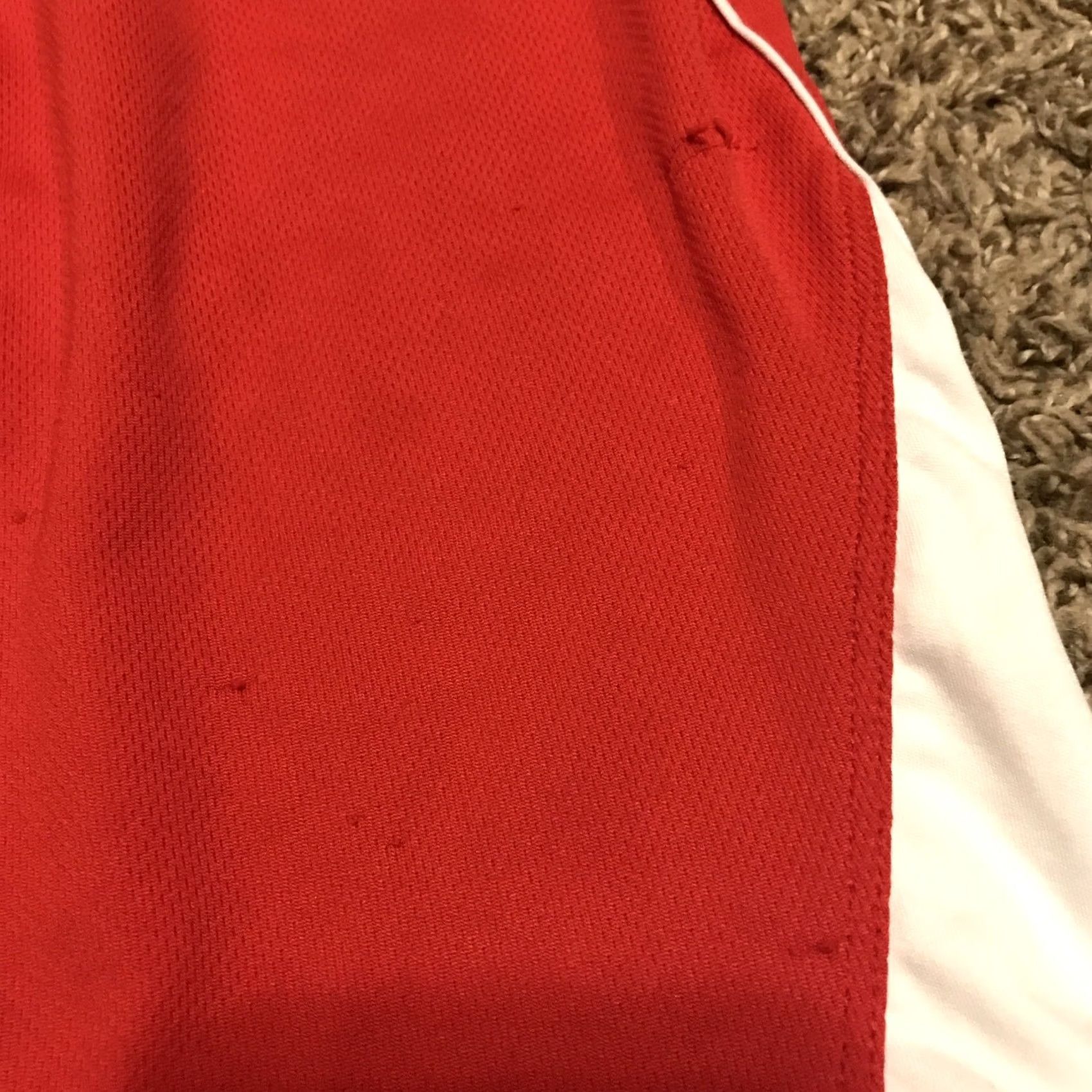 Umbro Umbro Shorts Womens L Polyester Red White Athletic A7 Size 36" / US 14 / IT 50 - 2 Thumbnail