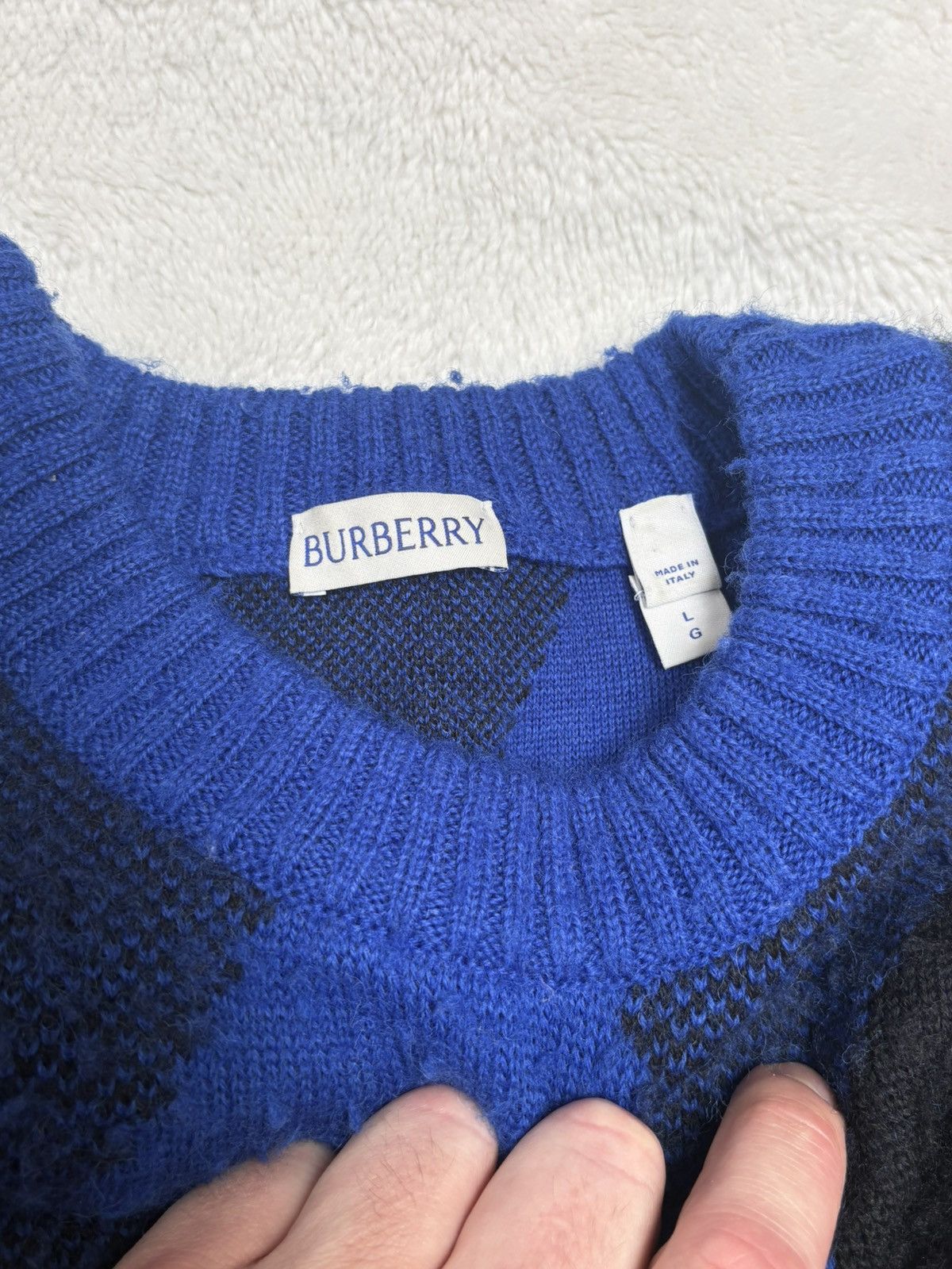 Burberry Burberry Men’s Argyle Wool Sweater, Blue/Black Size US L / EU 52-54 / 3 - 3 Thumbnail